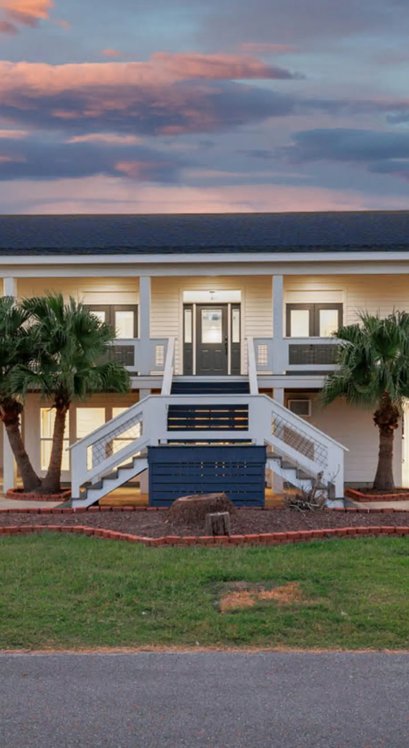 Bring Your Boat! Lake Charles Home w/ Dock & Lift