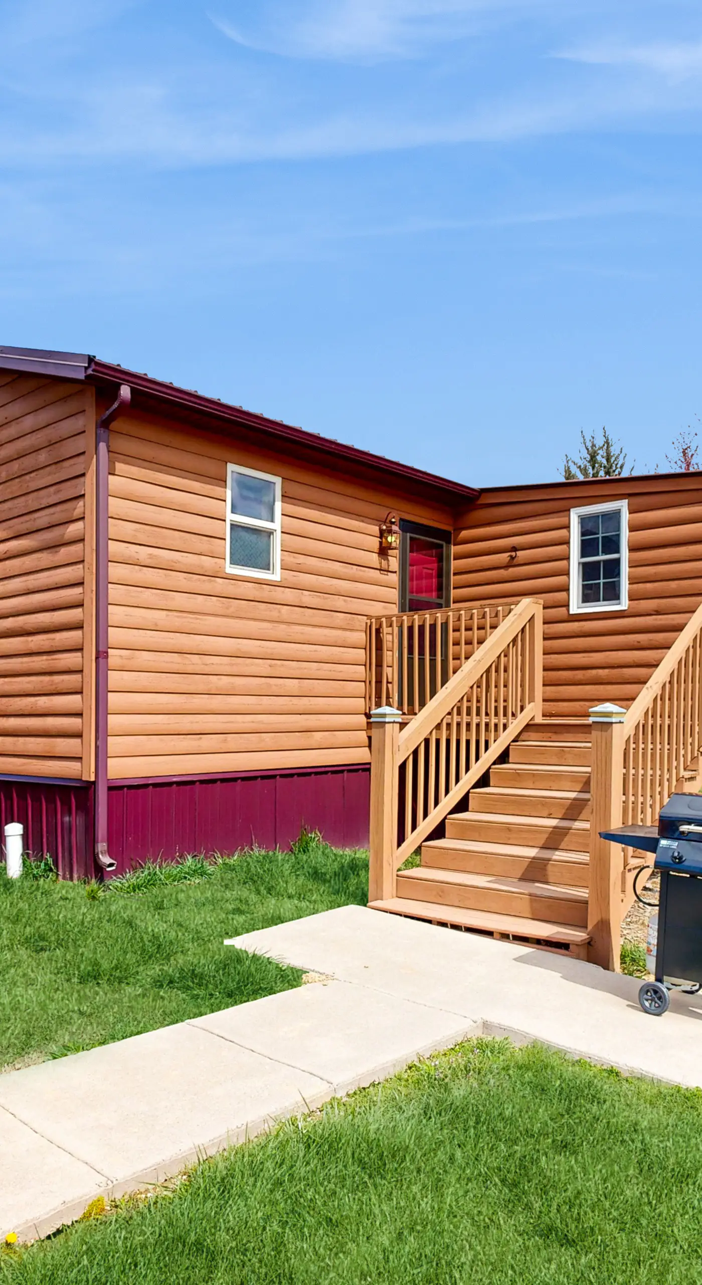 Pet Friendly! Countryside Couples Stay in Illinois