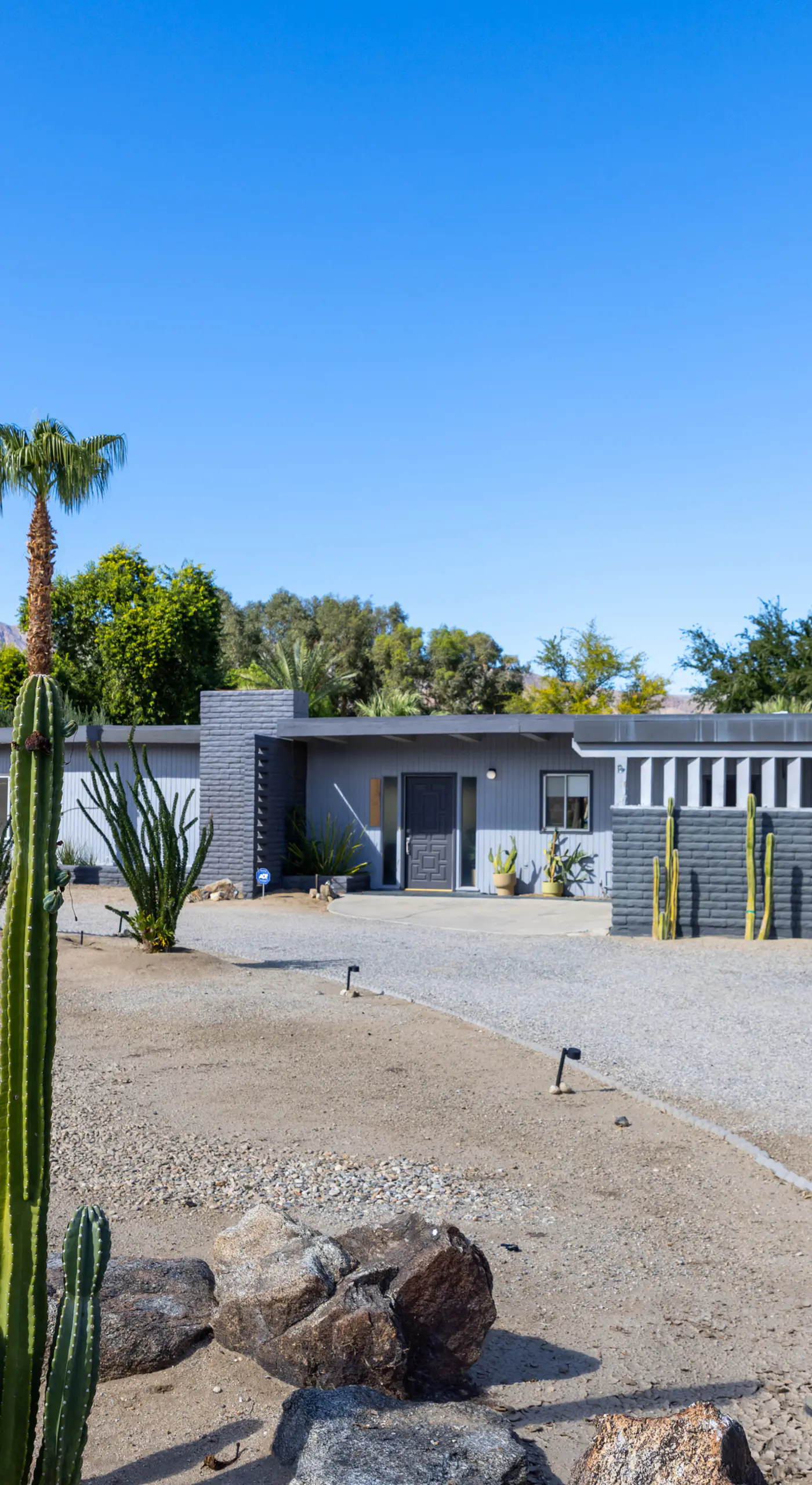 Pool & Mtn View! Designer Borrego Springs Hideaway
