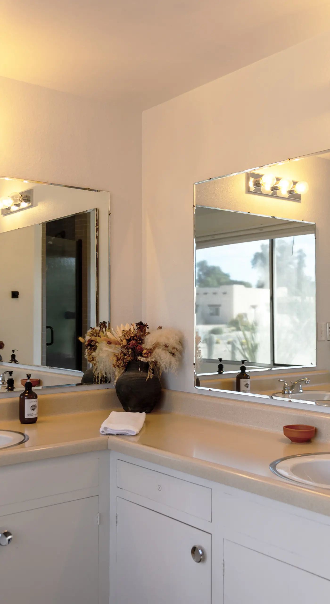 Pool & Mtn View! Designer Borrego Springs Hideaway
