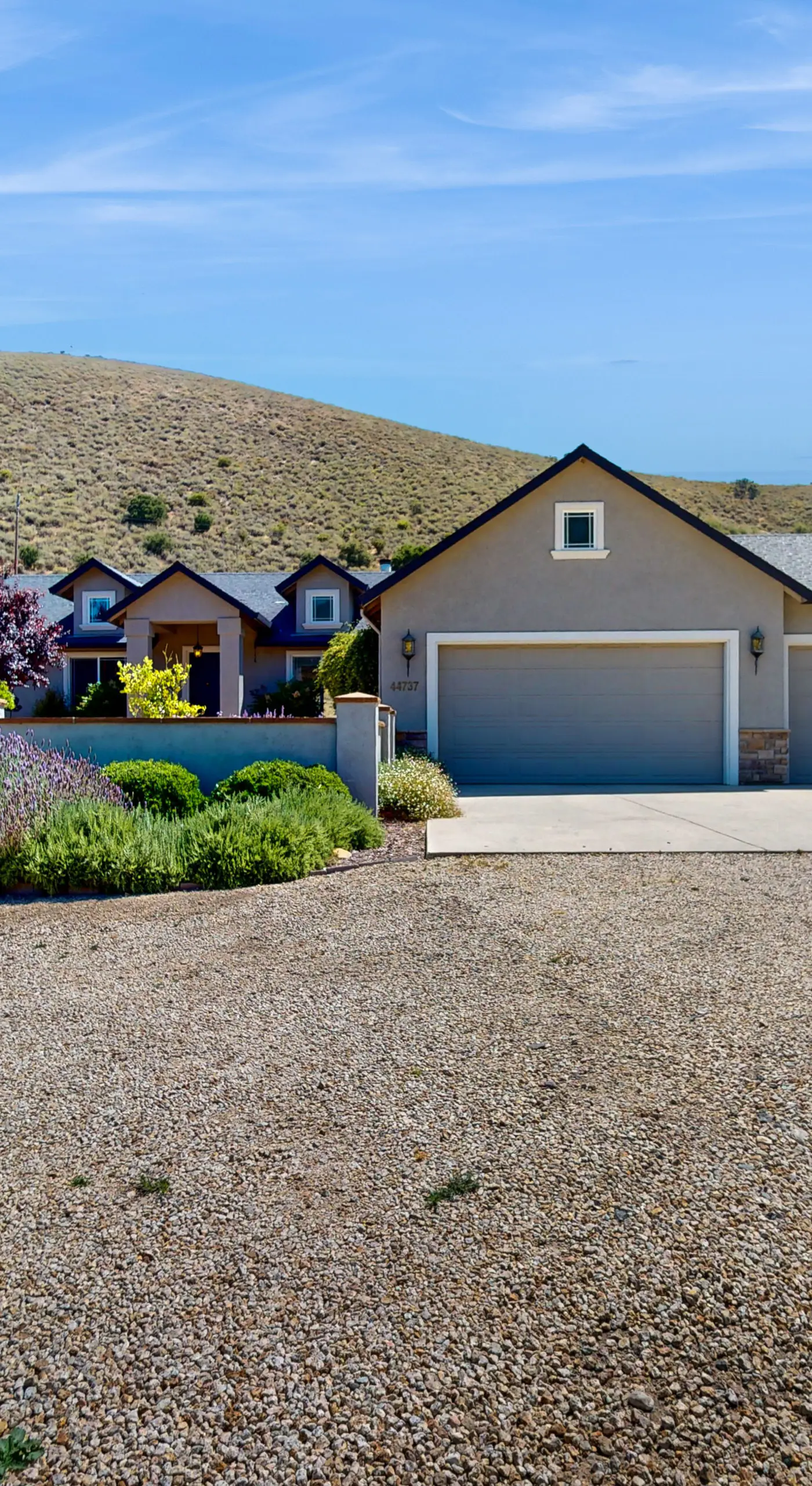 Mountain-View Backyard Oasis! King City Getaway