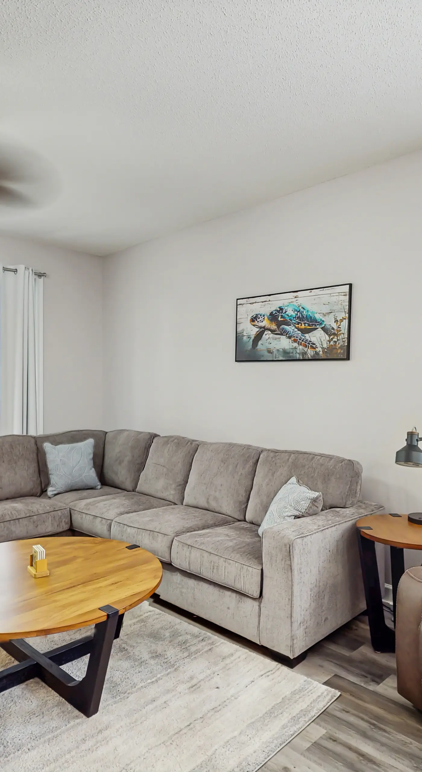 Pool & Tennis! Updated Barefoot Resort Condo