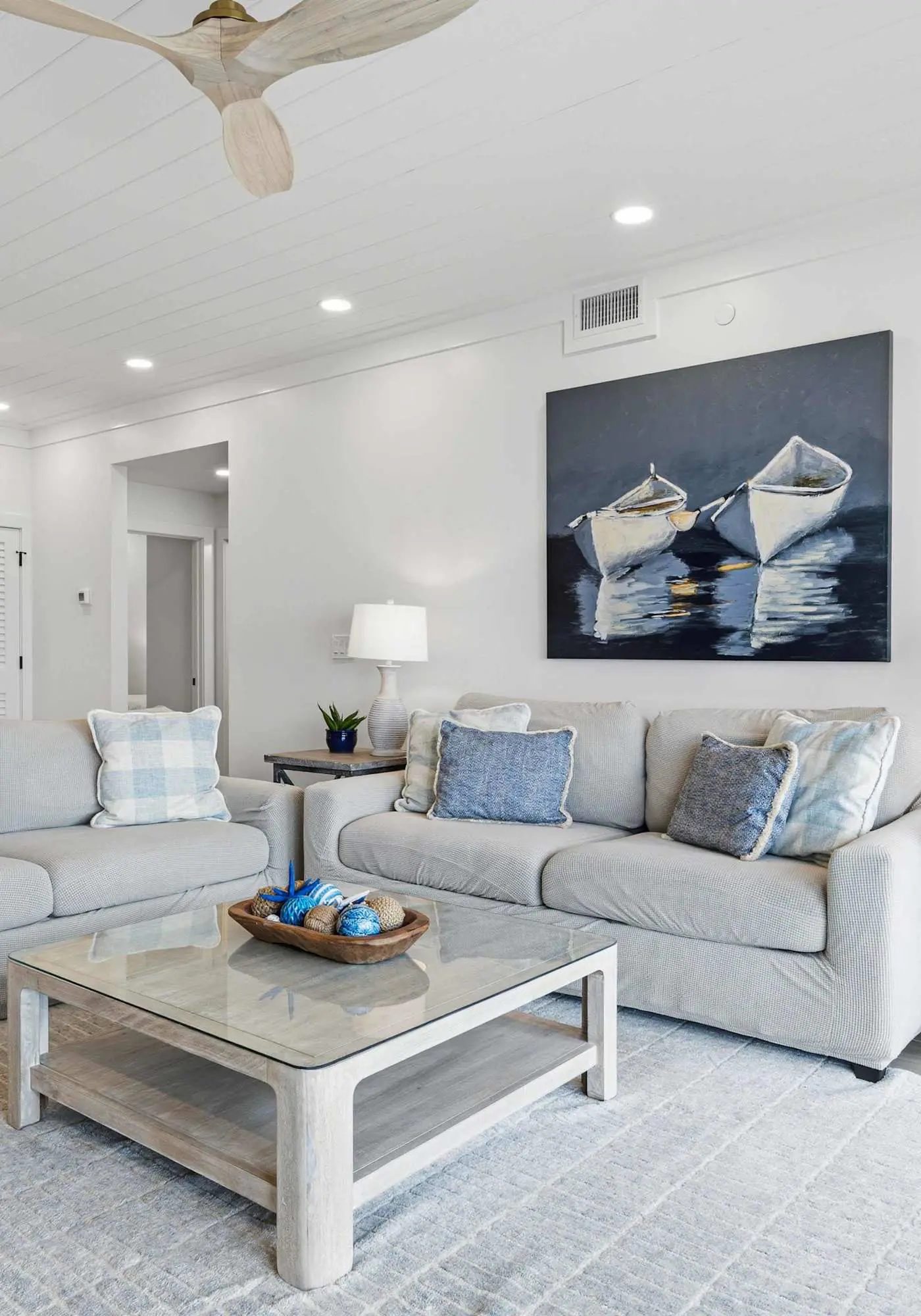 Emerald Coast Escape Beachfront 2BR Retreat Sleeps 6