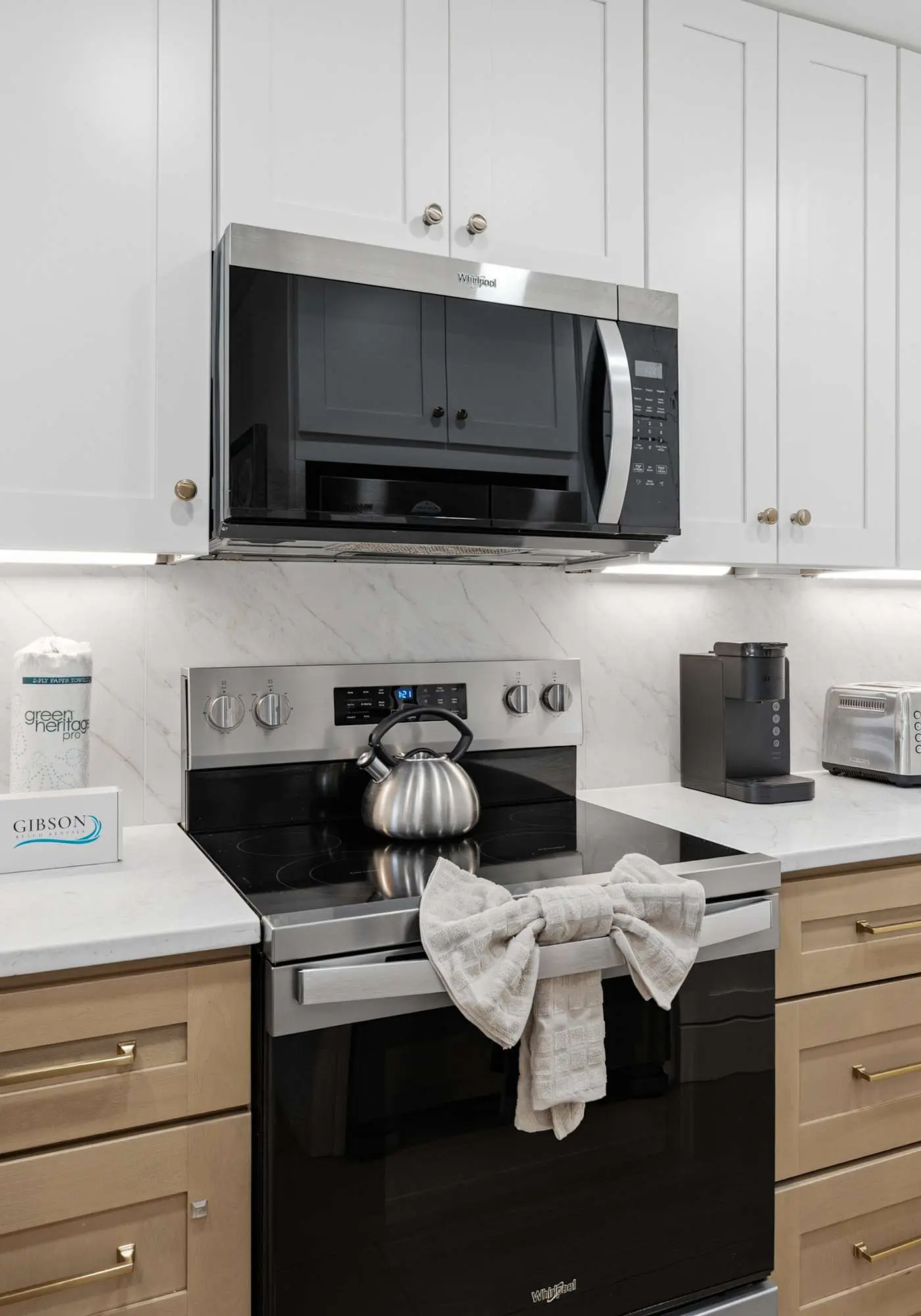 Emerald Coast Escape Beachfront 2BR Retreat Sleeps 6