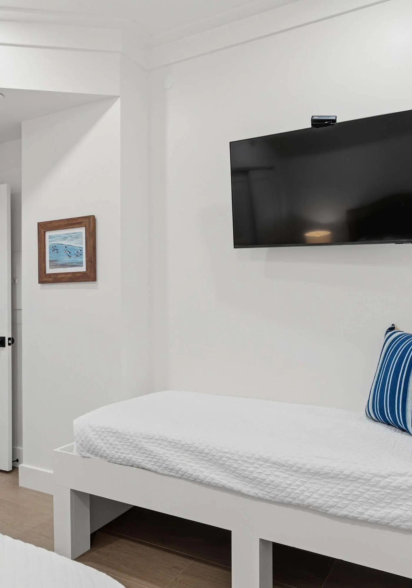 Emerald Coast Escape Beachfront 2BR Retreat Sleeps 6
