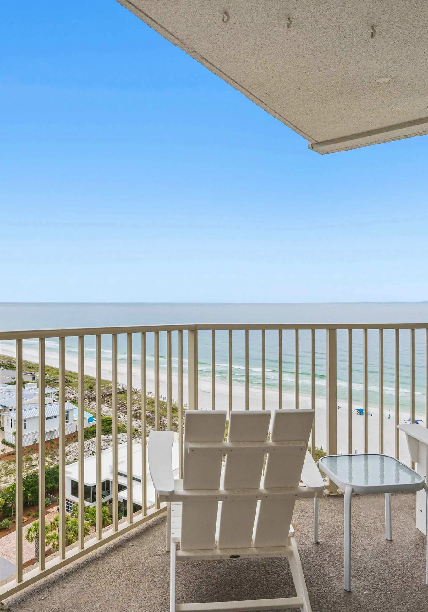 Emerald Coast Escape Beachfront 2BR Retreat Sleeps 6