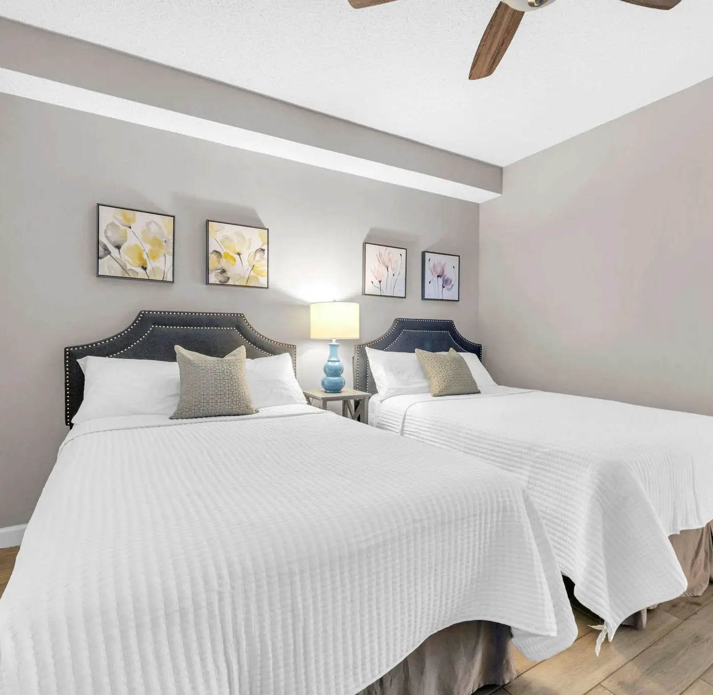 Vibrant condo with Resort amenities near beach
