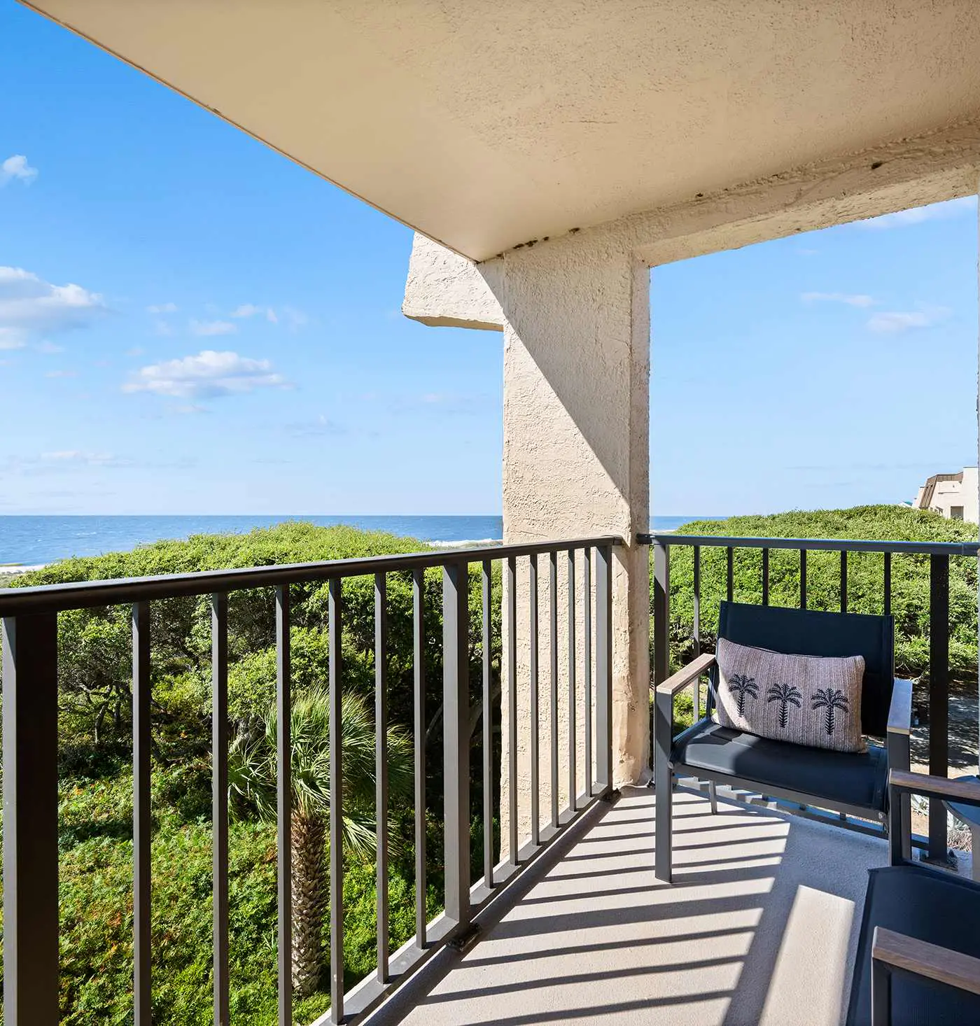 Luxury Direct Oceanfront 3BR Panoramic Ocean Views