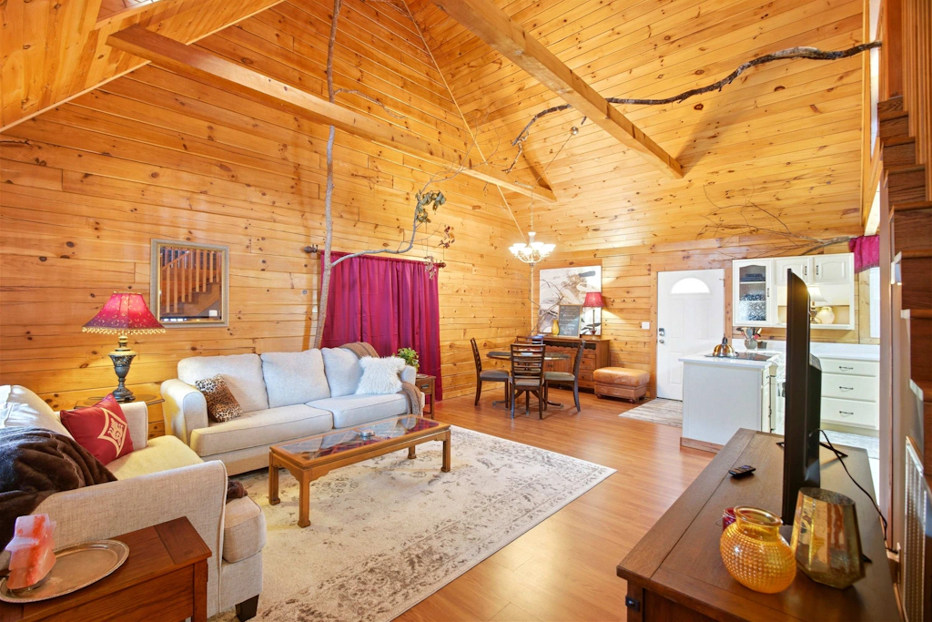 Wildcat Retreat, Cozy Norris Lake Cabin Getaway