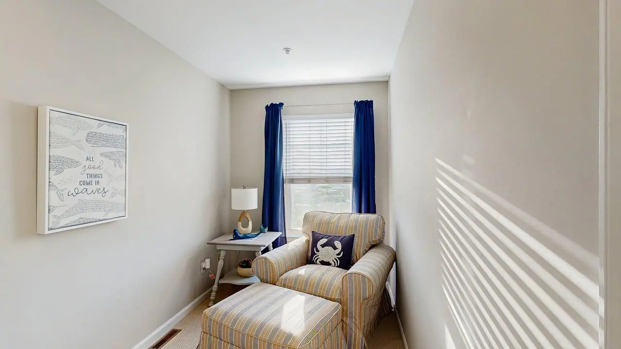 Canal Landing townhouse with community pool