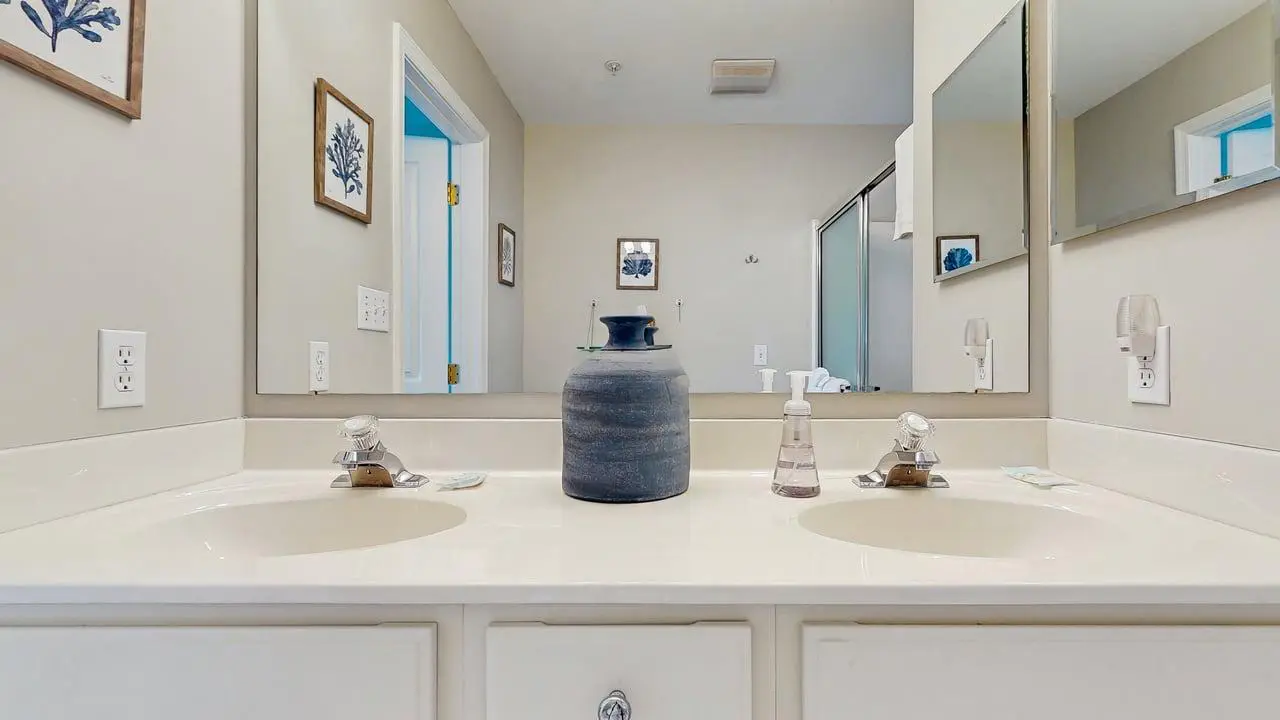 Canal Landing townhouse with community pool