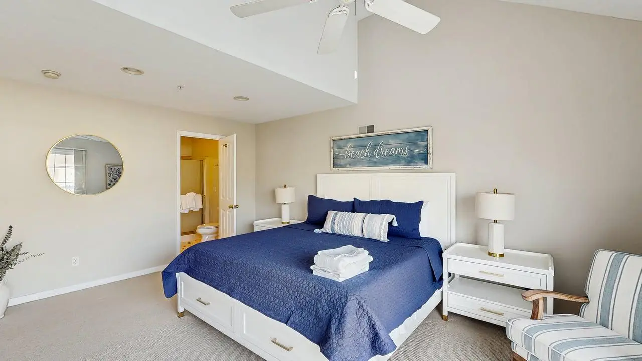 Canal Landing townhouse with community pool