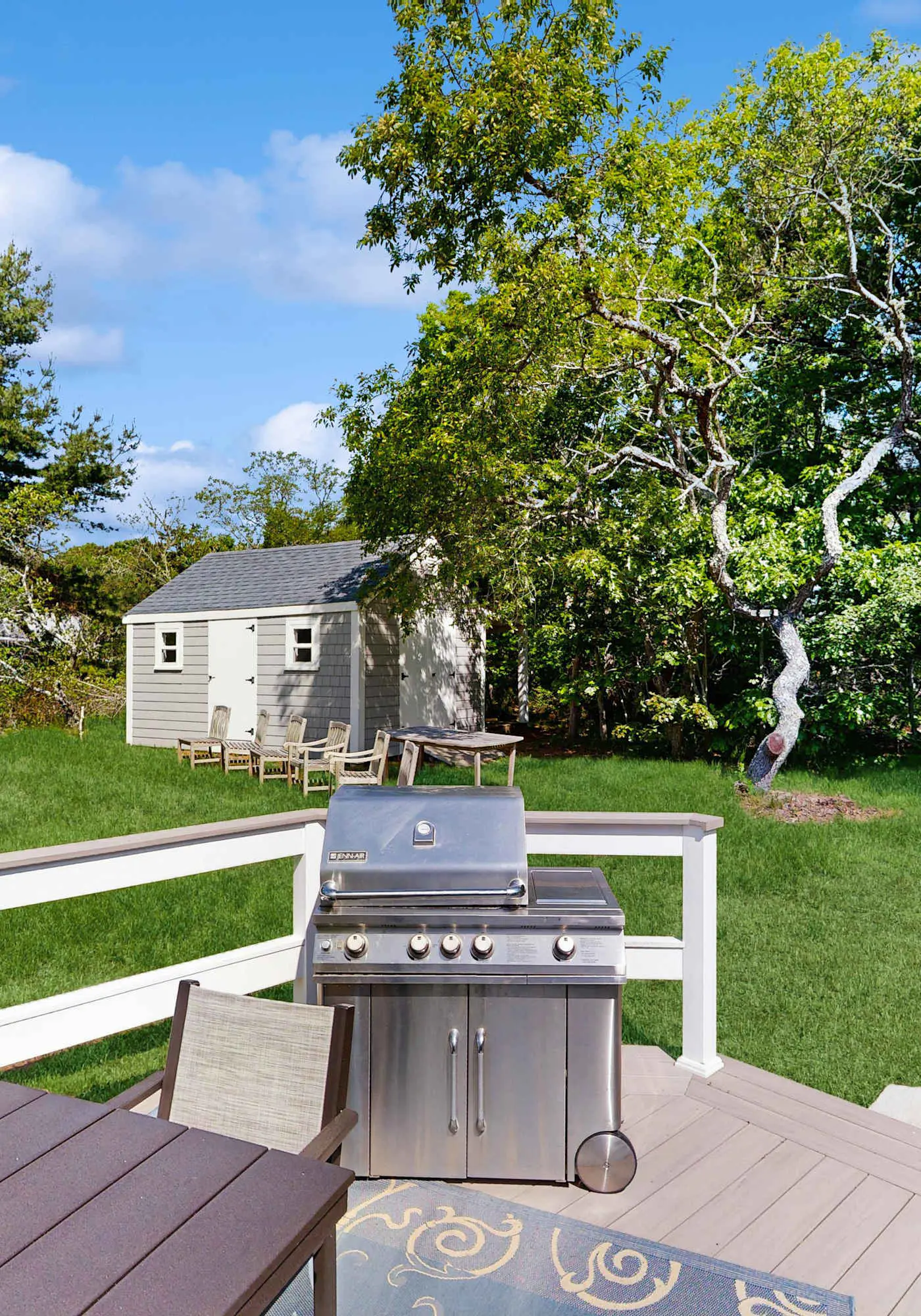 Massasoit Hills House, Close to Beach with AC, Yard & Deck