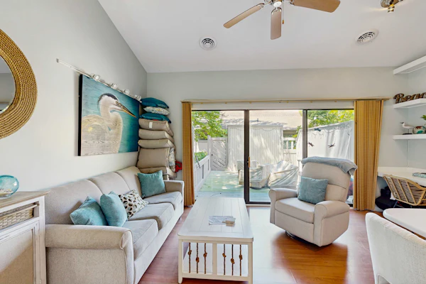 Sea Colony 2nd floor condo with pools, tennis