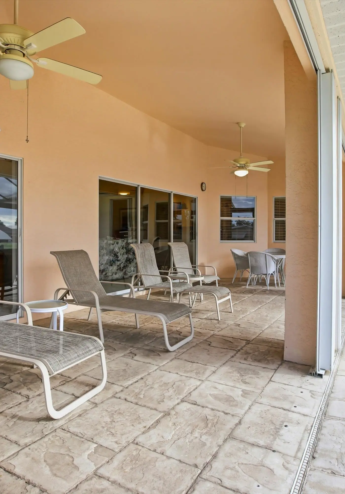 Gorgeous home with private pool & outdoor space, dock