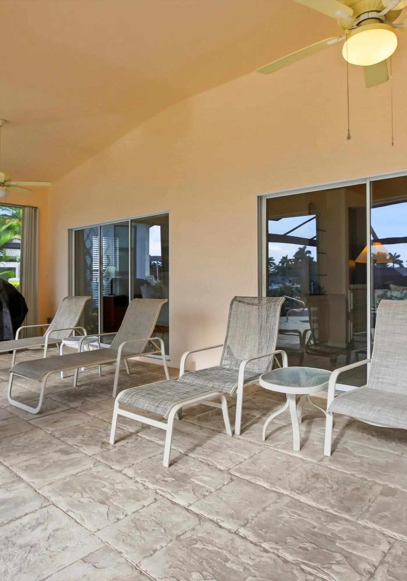 Gorgeous home with private pool & outdoor space, dock