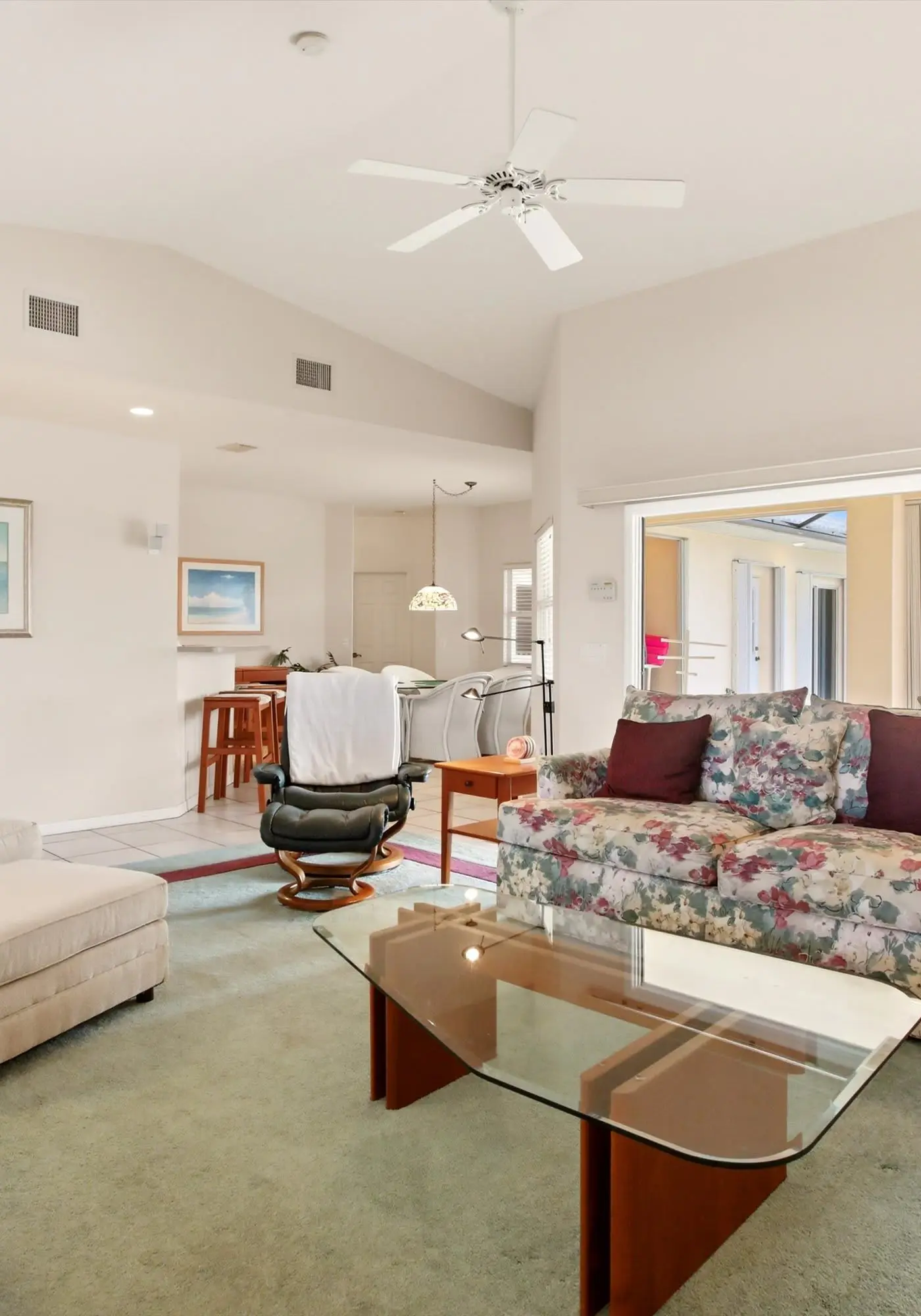 Gorgeous home with private pool & outdoor space, dock