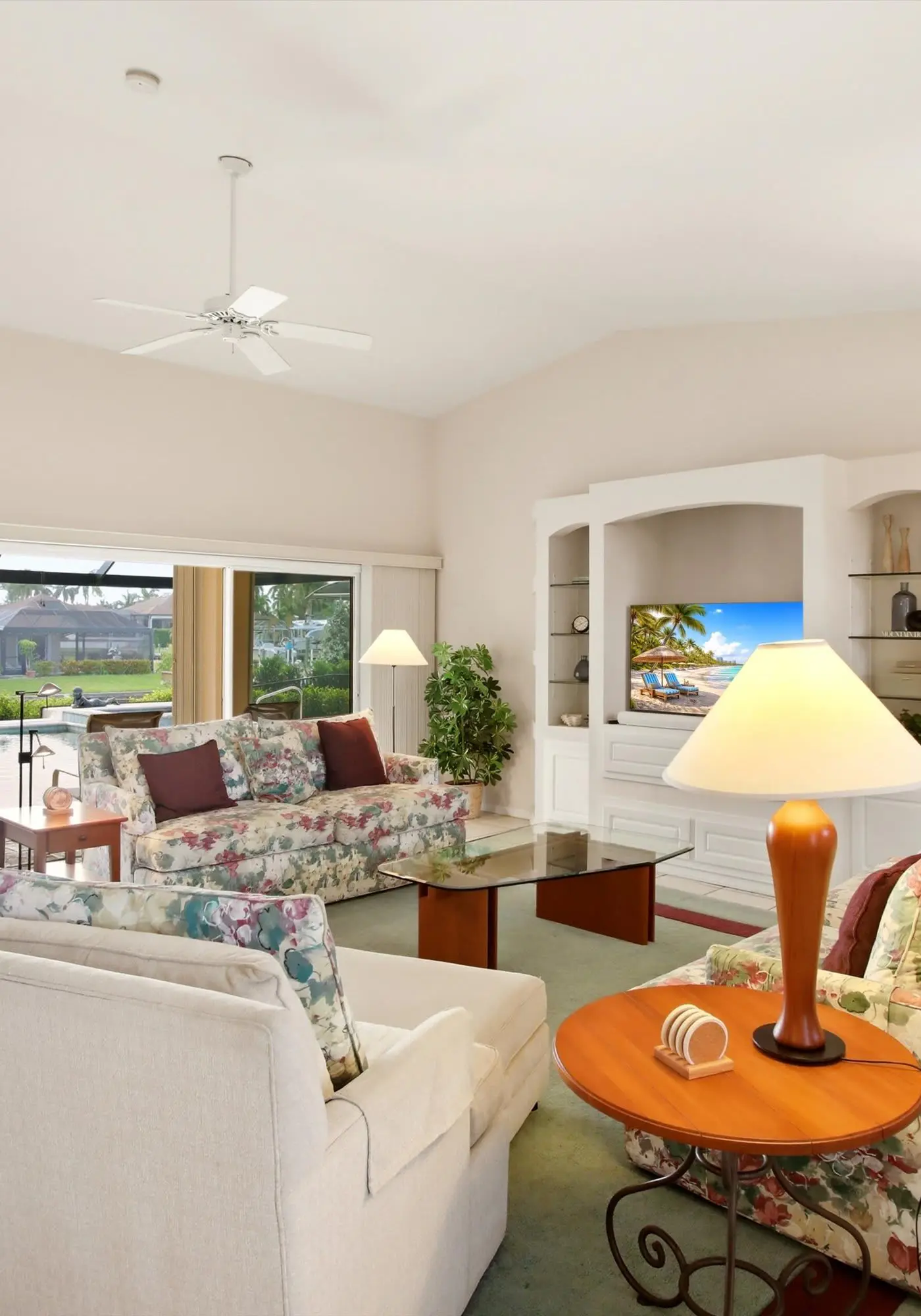 Gorgeous home with private pool & outdoor space, dock