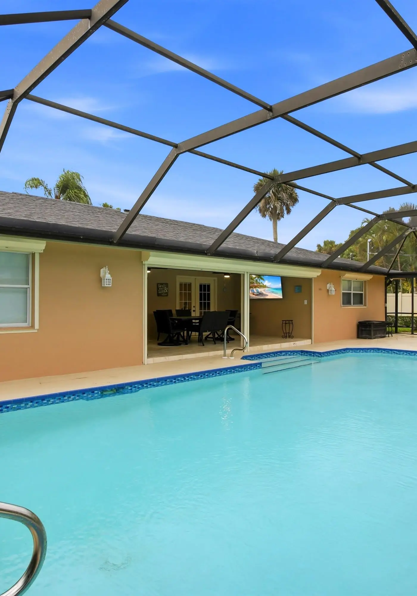 Spacious 3 Bedroom Naples Home with Private Pool and Near Ocean Access