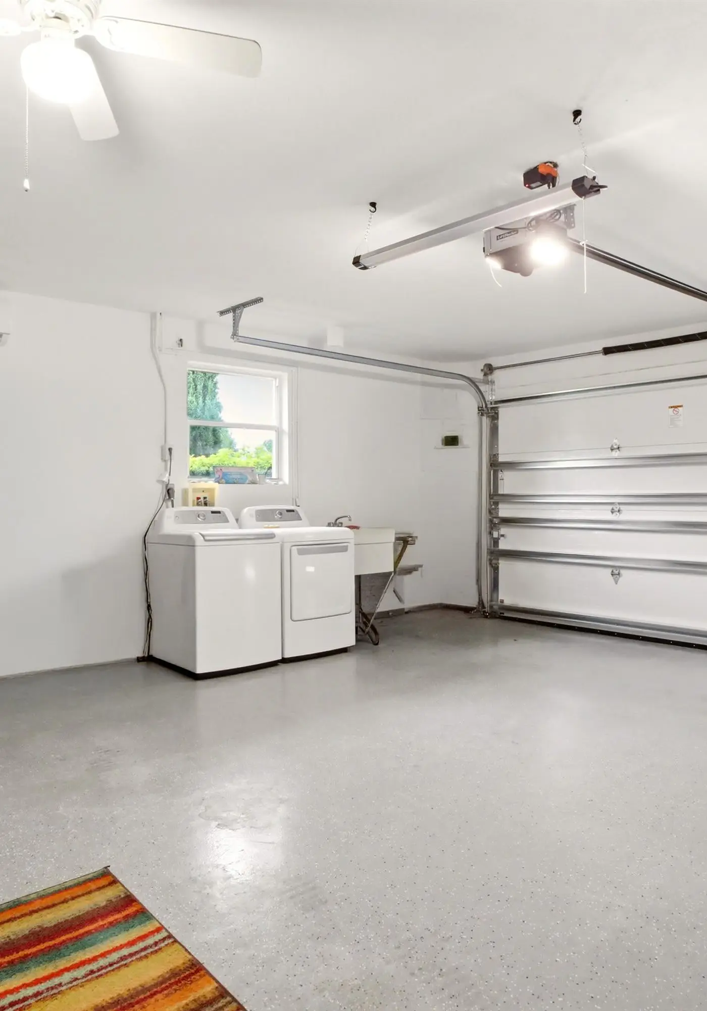 Spacious 3 Bedroom Naples Home with Private Pool and Near Ocean Access