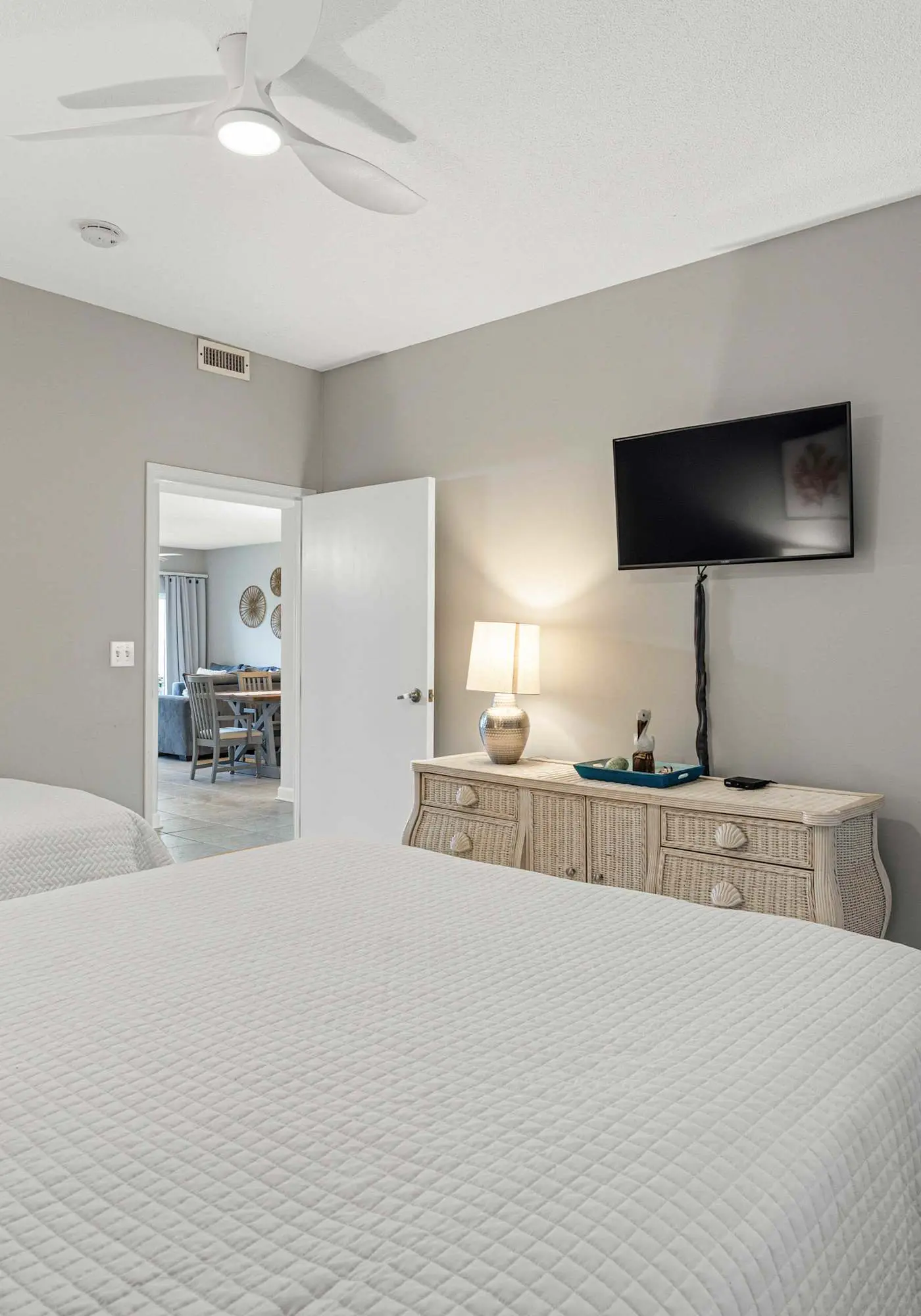 Luxury 2 Bedroom Miramar Beach Escape at TOPS'L