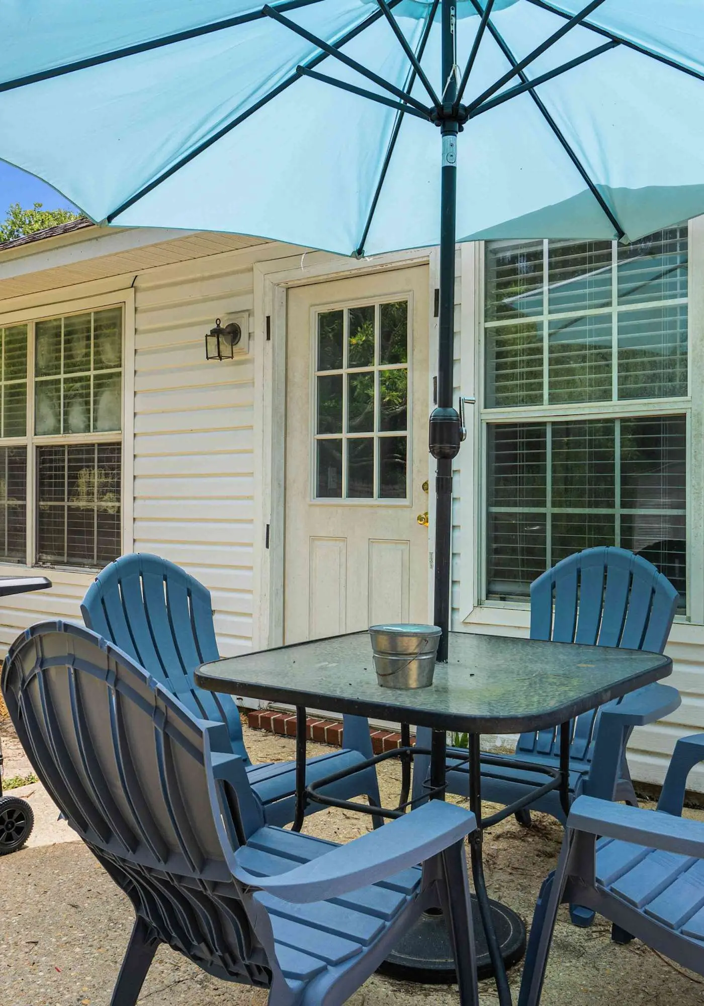 Relax on Navarre Beach, Play in Pensacola