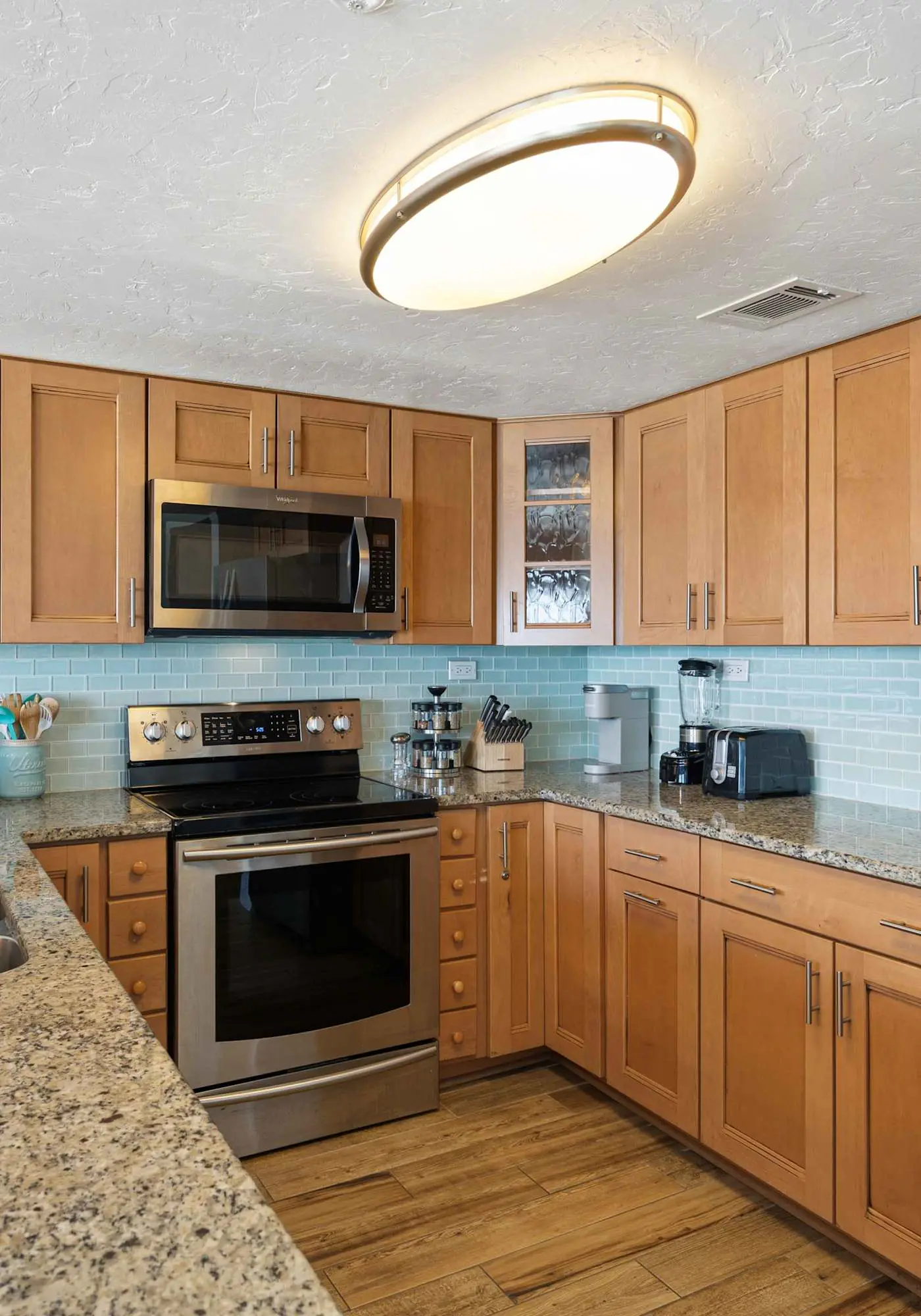 Islander Beach Resort Condo, Ocean Views, Pool 