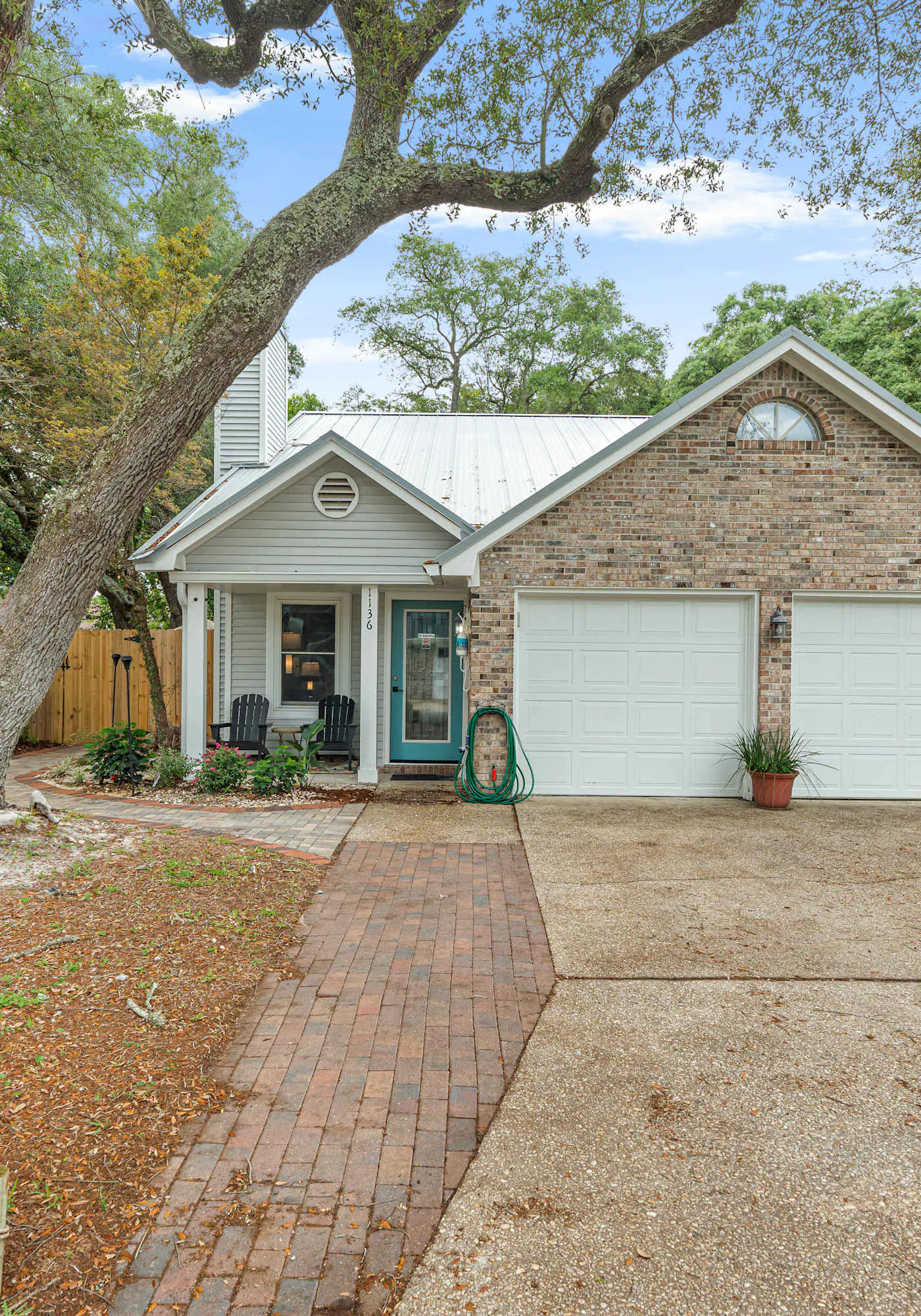 3BR Home, Indoor Pool, Hot Tub, Dog Friendly 
