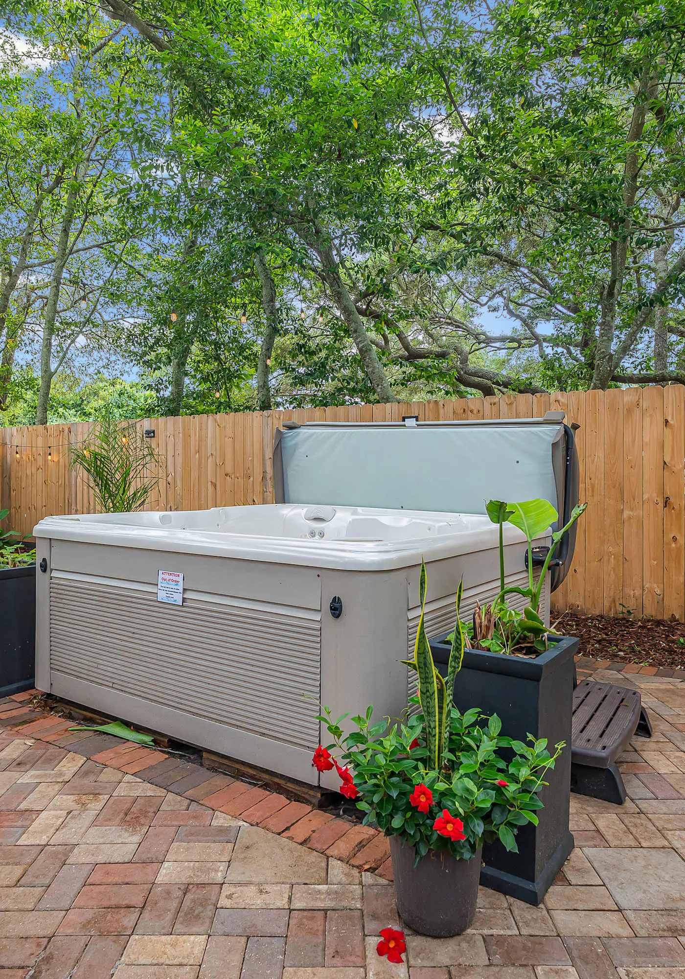 3BR Home, Indoor Pool, Hot Tub, Dog Friendly 