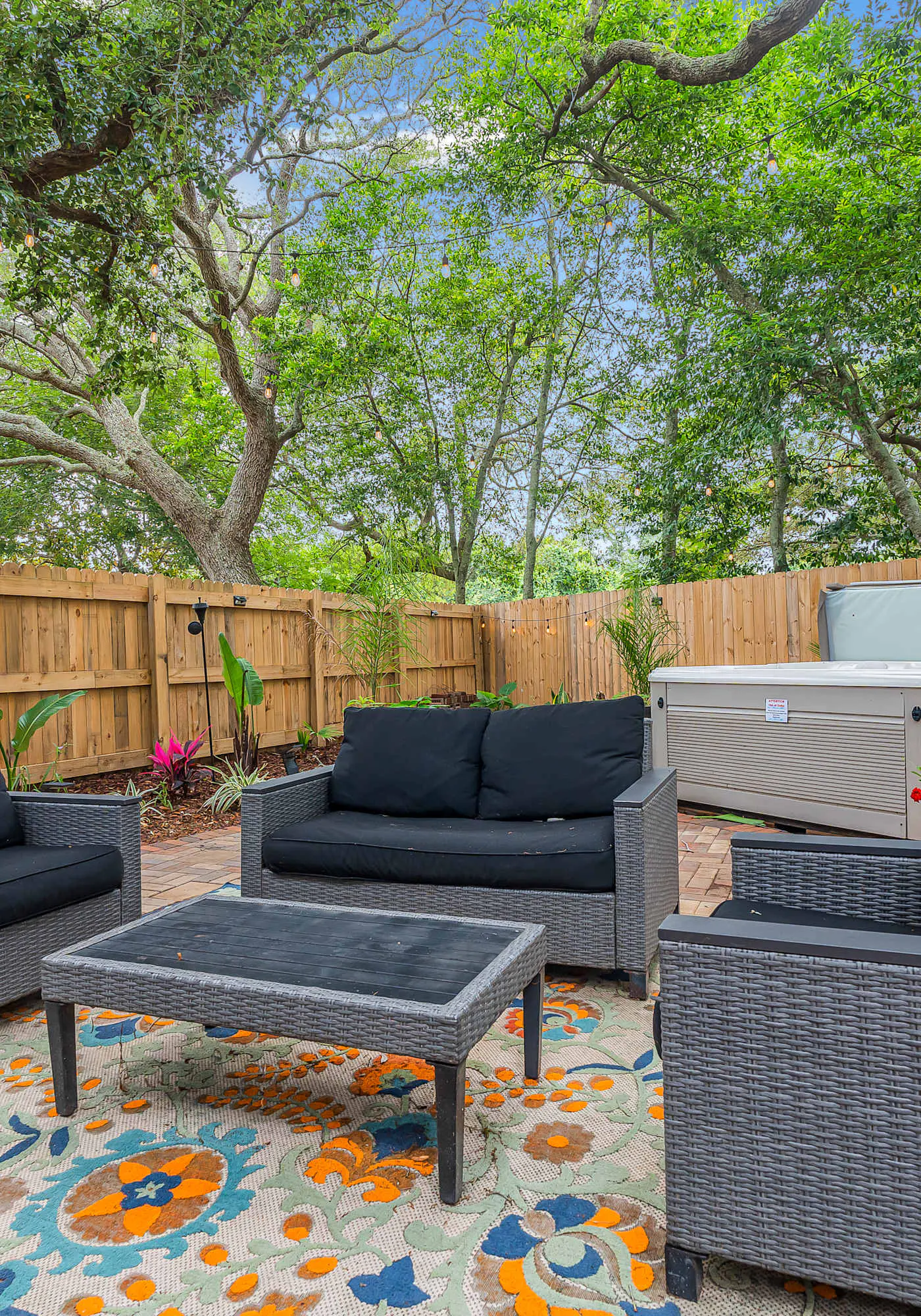 3BR Home, Indoor Pool, Hot Tub, Dog Friendly 