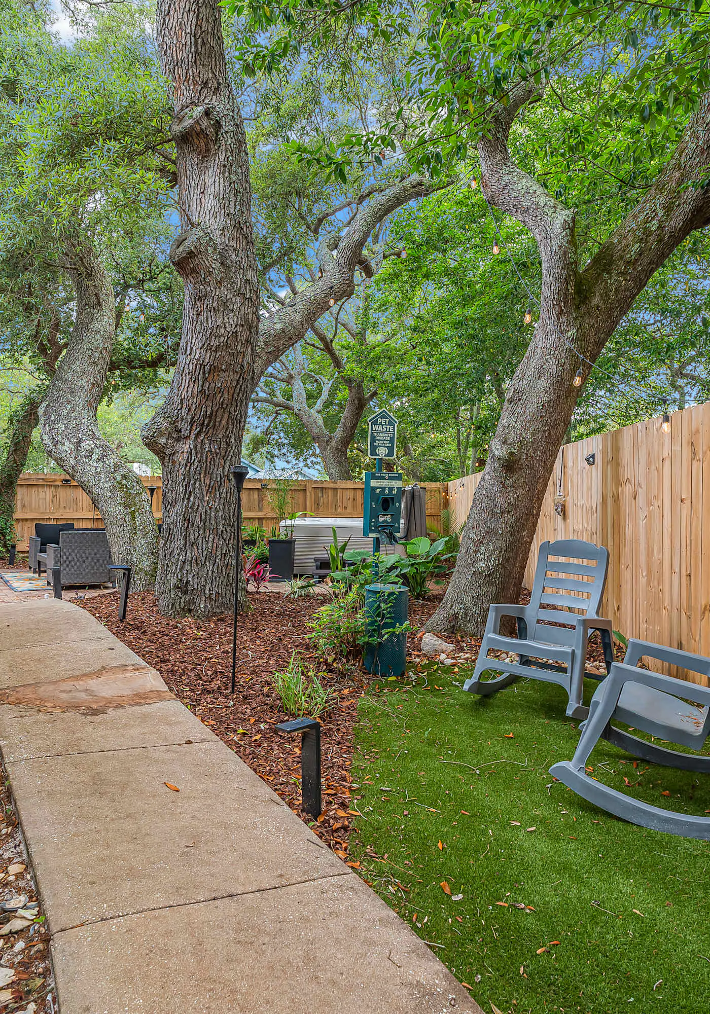 3BR Home, Indoor Pool, Hot Tub, Dog Friendly 