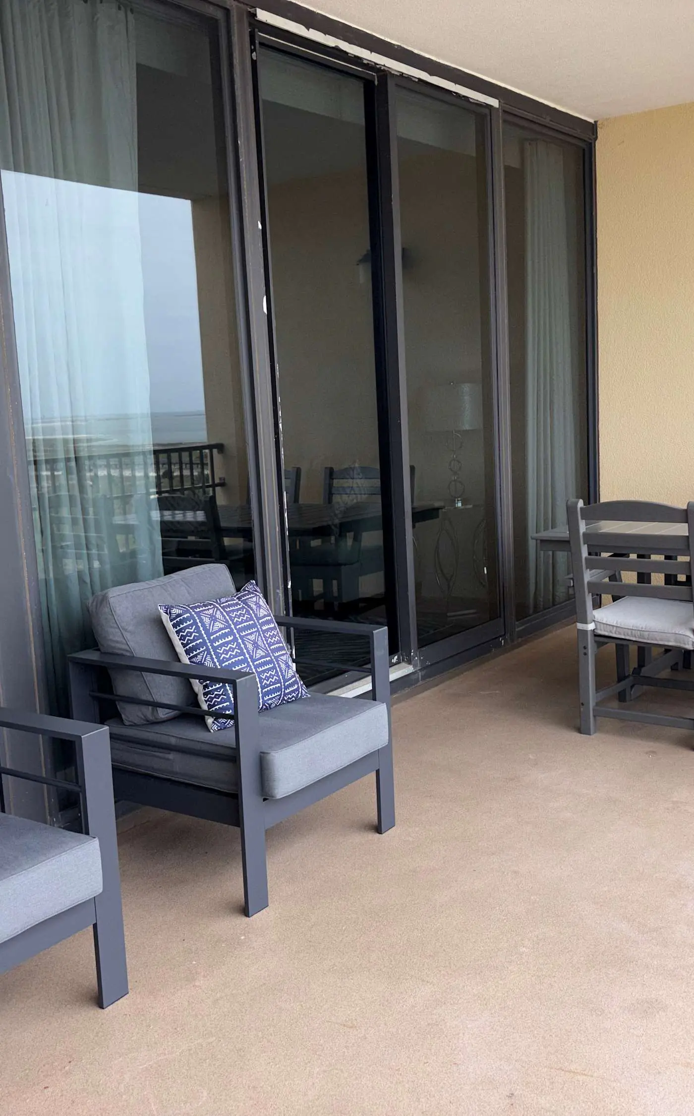 Luxury GulfFront Penthouse with Resort Amenities!