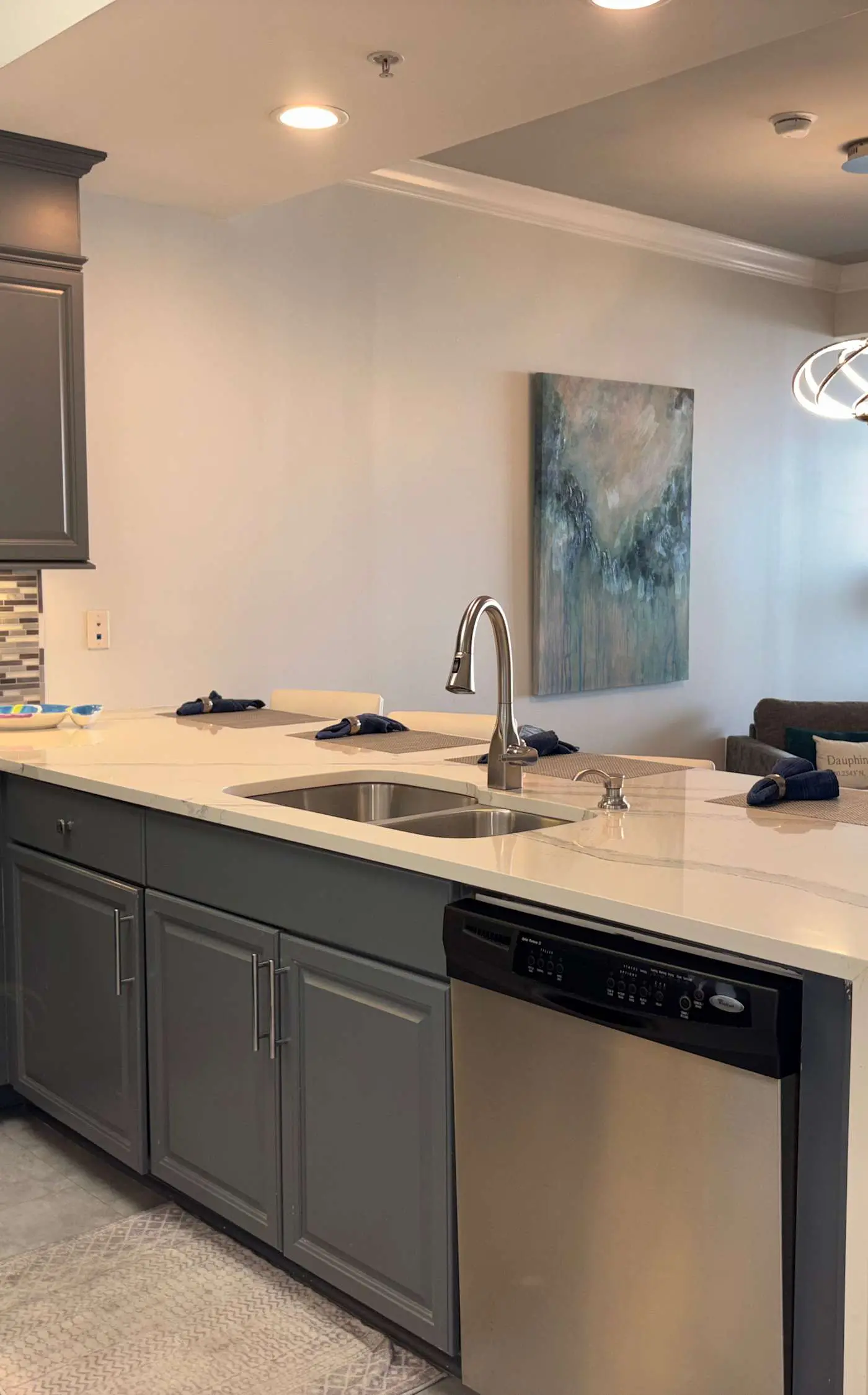 Luxury GulfFront Penthouse with Resort Amenities!