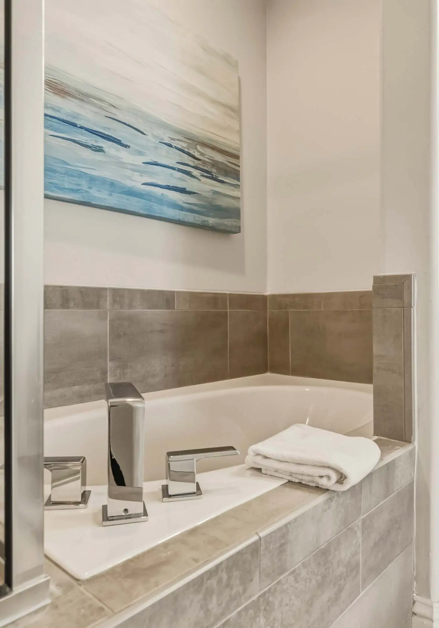 Luxury GulfFront Penthouse with Resort Amenities!