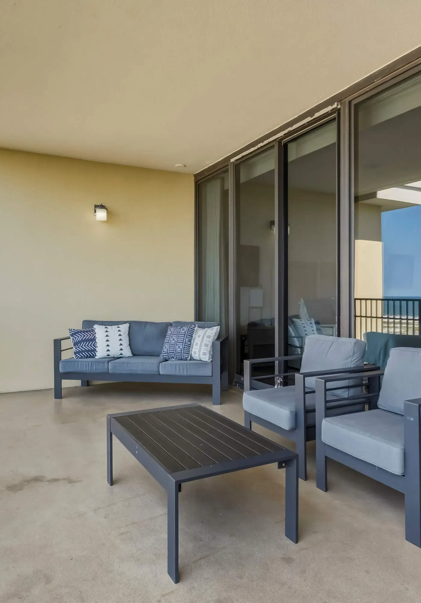 Luxury GulfFront Penthouse with Resort Amenities!