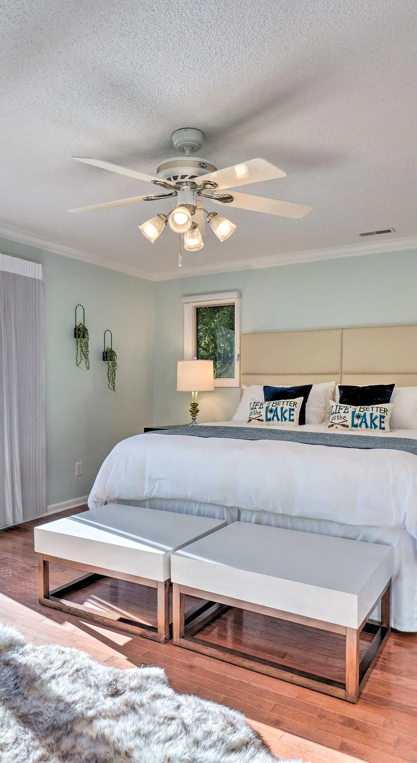Luxe Lake Chickamauga Retreat w/ Boat Dock!