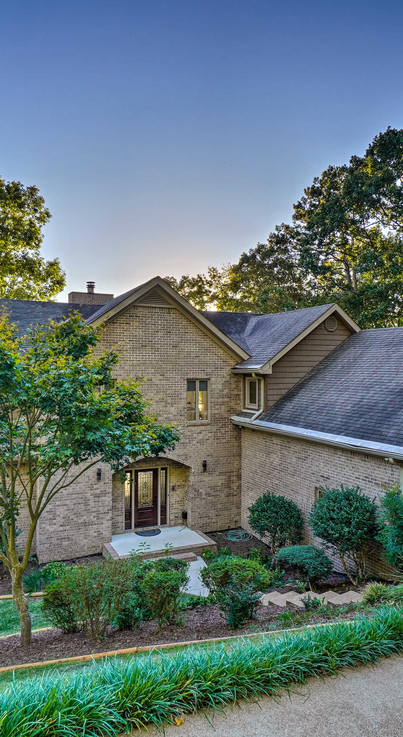 Luxe Lake Chickamauga Retreat w/ Boat Dock!