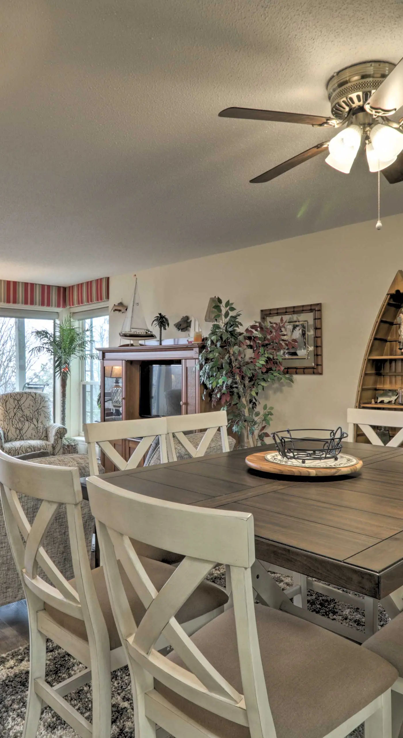 4 Mi to Lake: Unit w/ Pool Access in Fairfield Bay