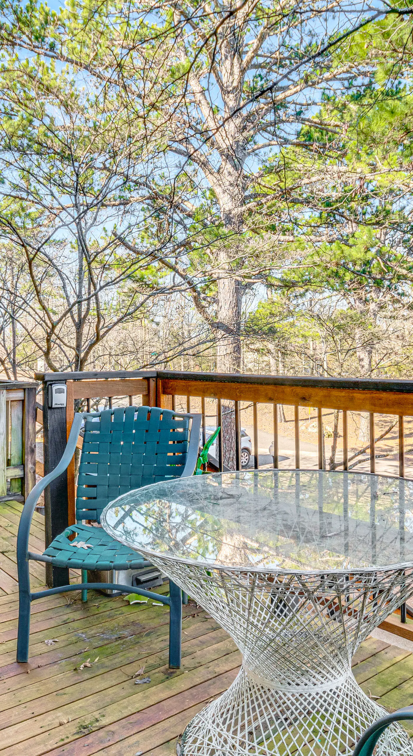 4 Mi to Greers Ferry Lake: Condo w/ Deck & Balcony