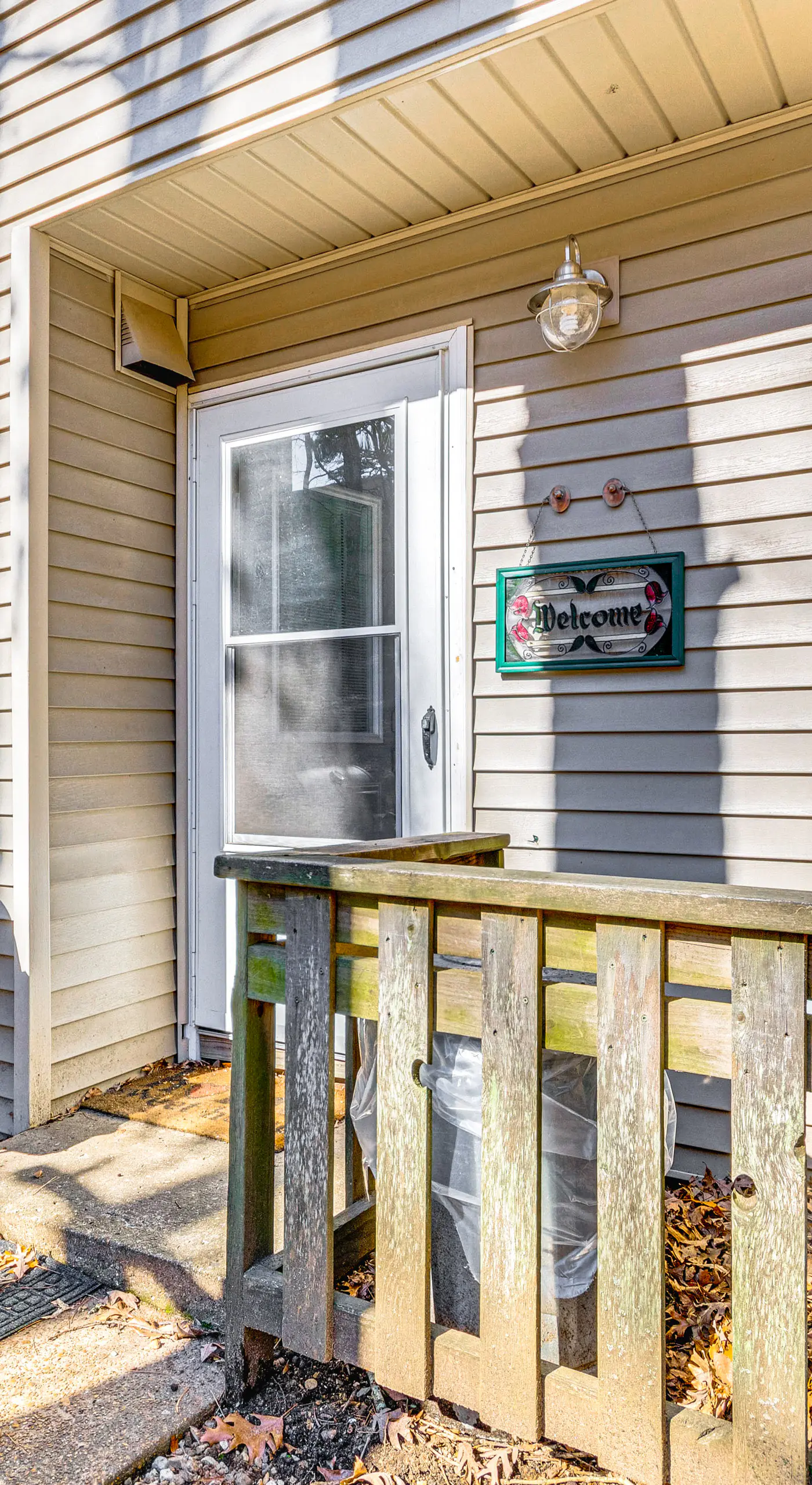 4 Mi to Greers Ferry Lake: Condo w/ Deck & Balcony