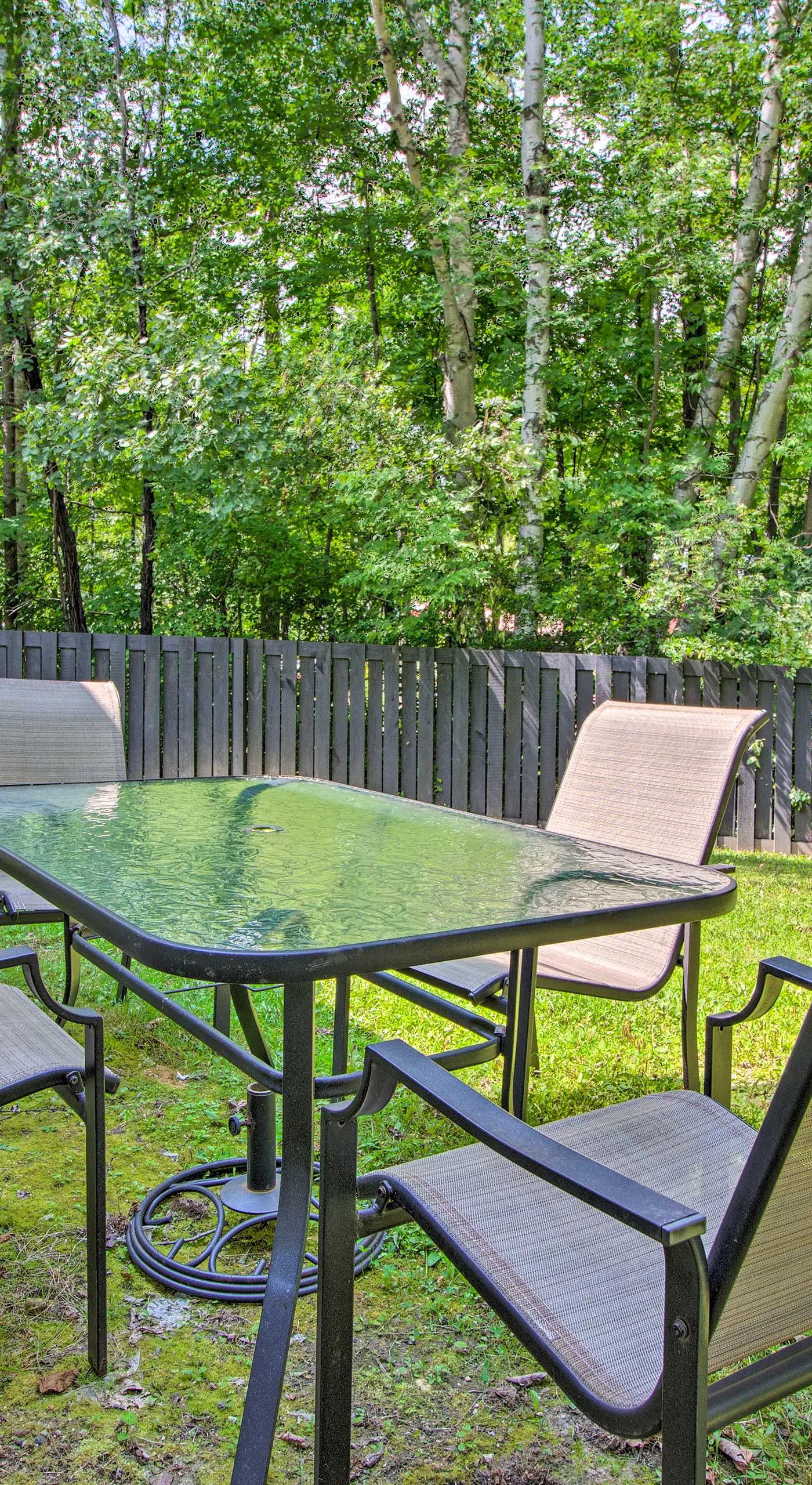 Stylish Mountain Home Near Ski, Golf + Manchester!