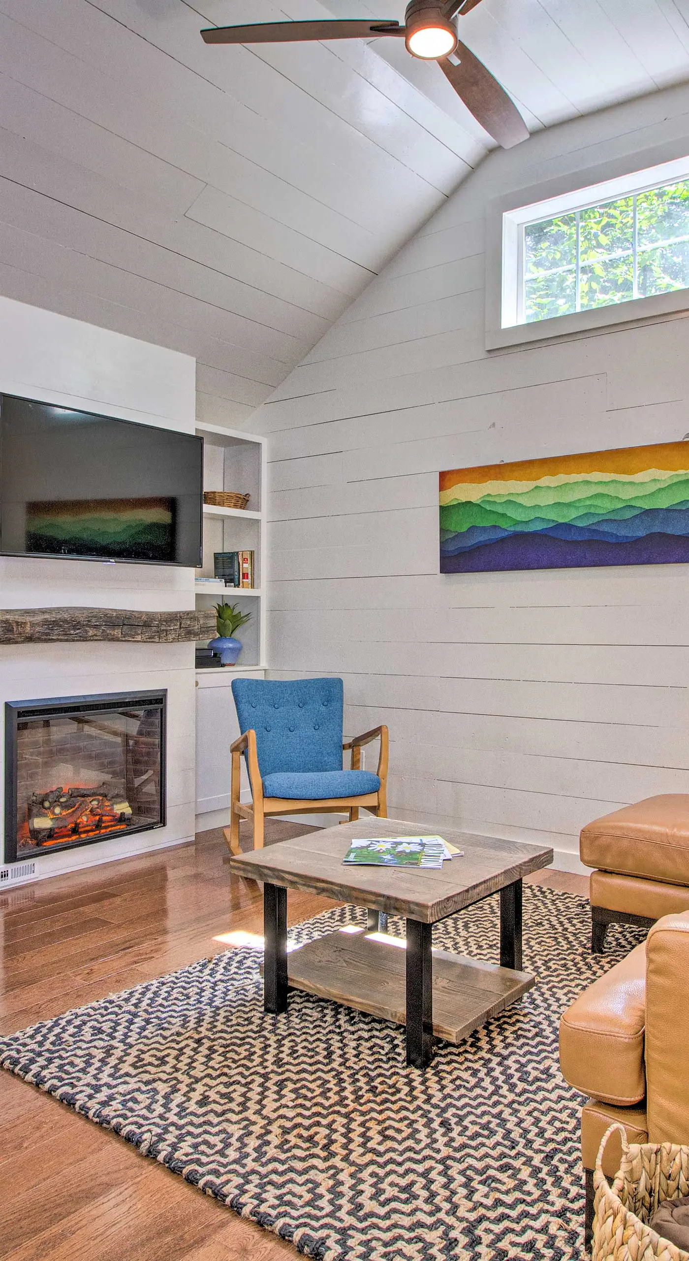 Stylish Mountain Home Near Ski, Golf + Manchester!