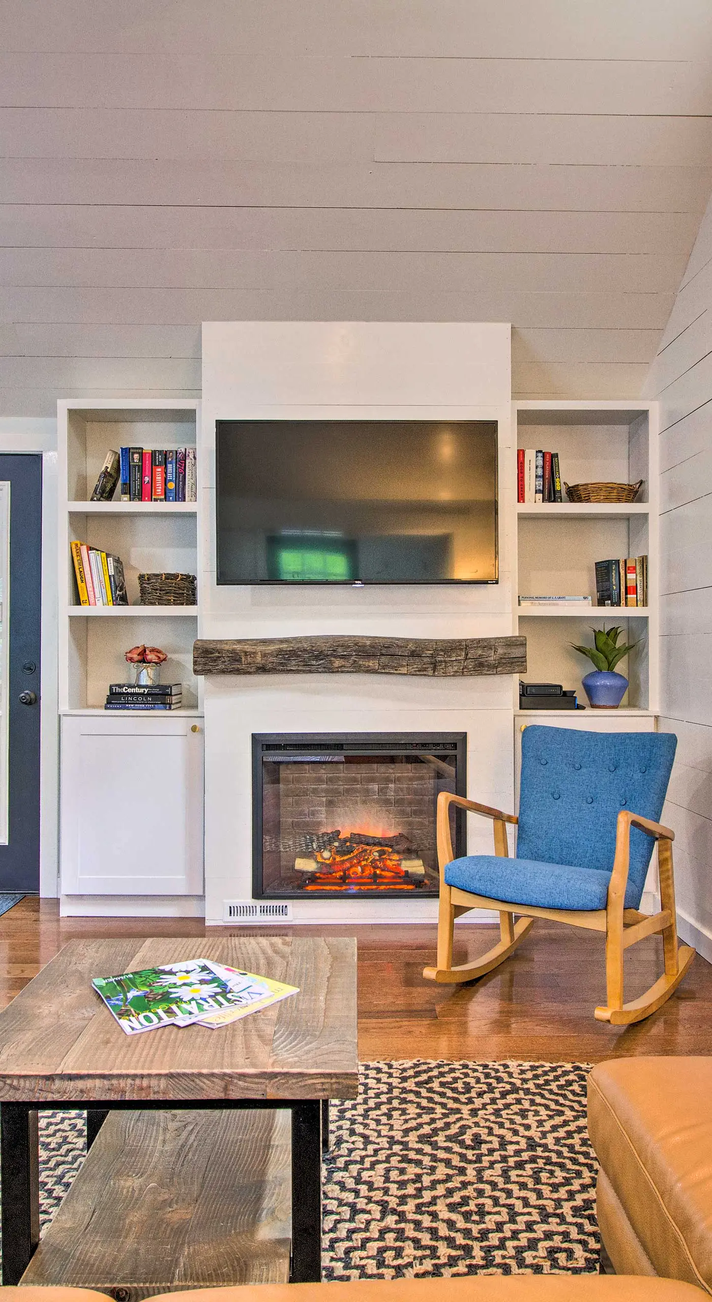 Stylish Mountain Home Near Ski, Golf + Manchester!