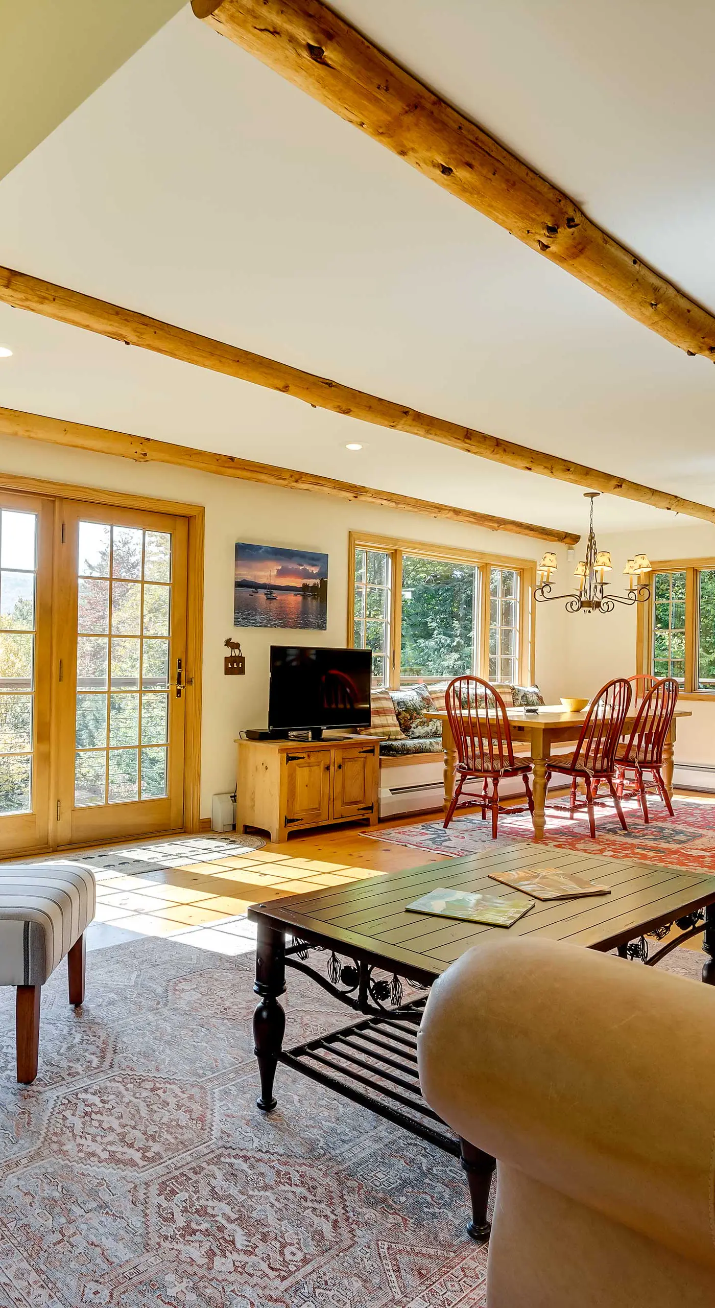 Winhall Home w/ Deck + Views, 6 Mi to Ski Slopes!