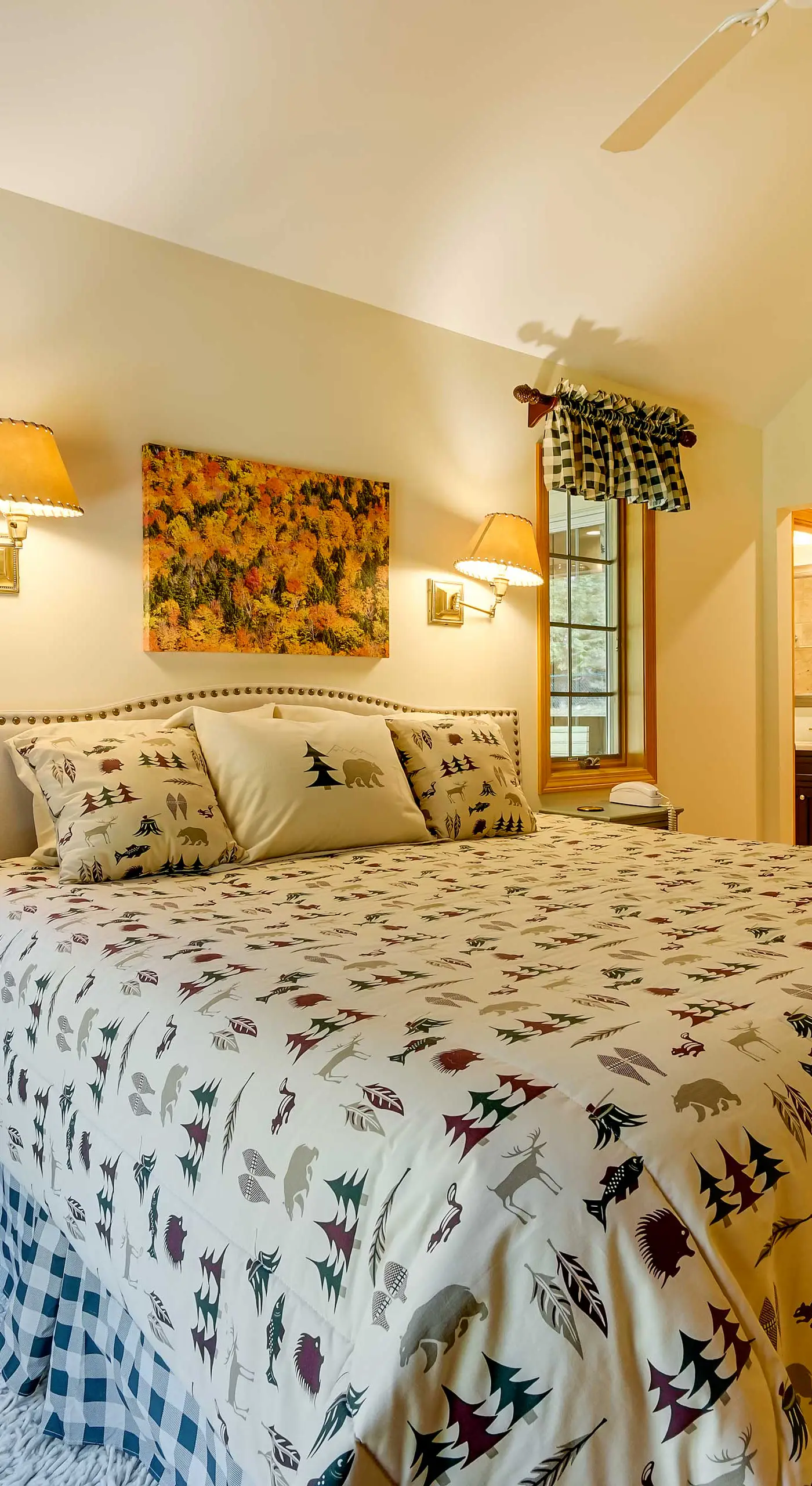 Winhall Home w/ Deck + Views, 6 Mi to Ski Slopes!