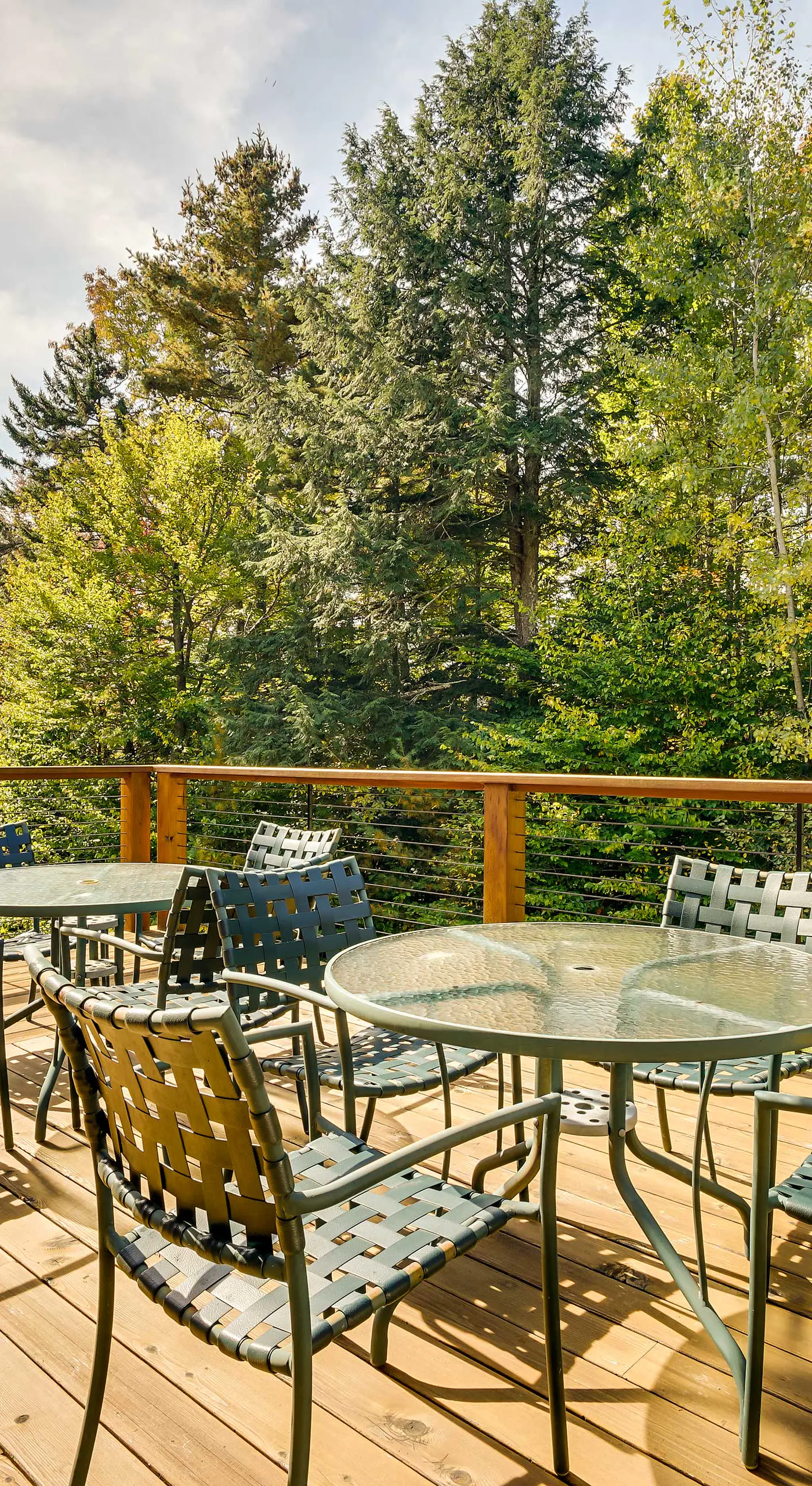Winhall Home w/ Deck + Views, 6 Mi to Ski Slopes!