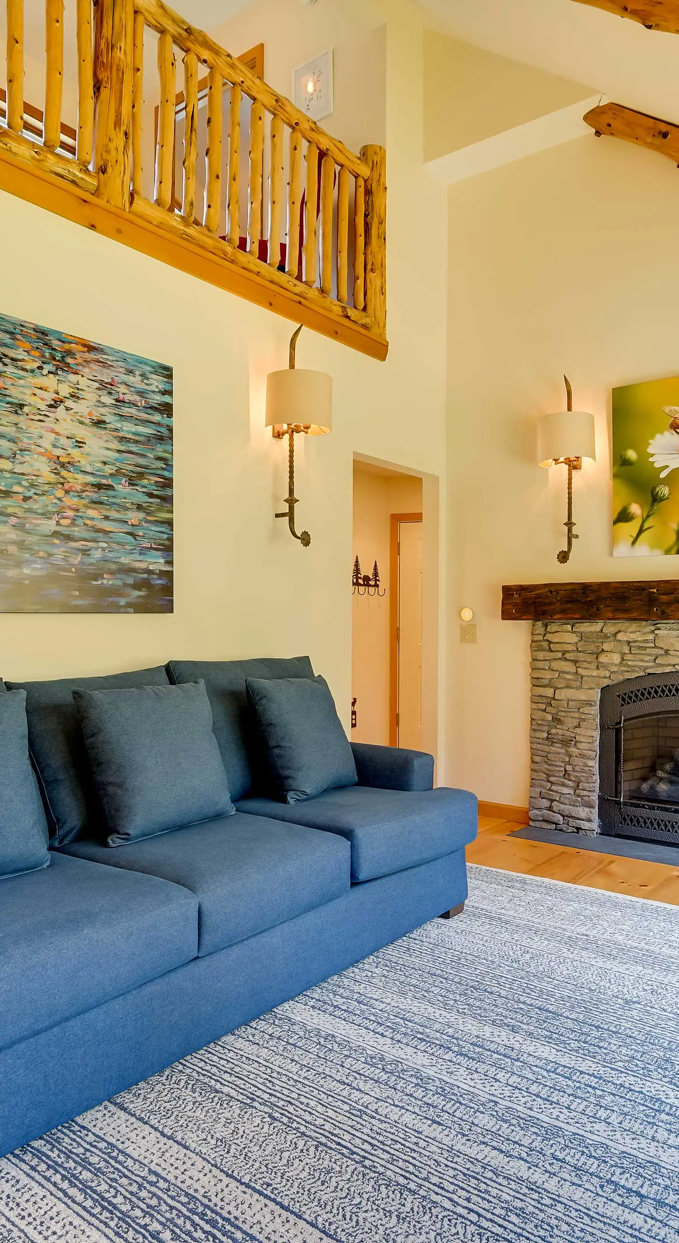 Winhall Home w/ Deck + Views, 6 Mi to Ski Slopes!