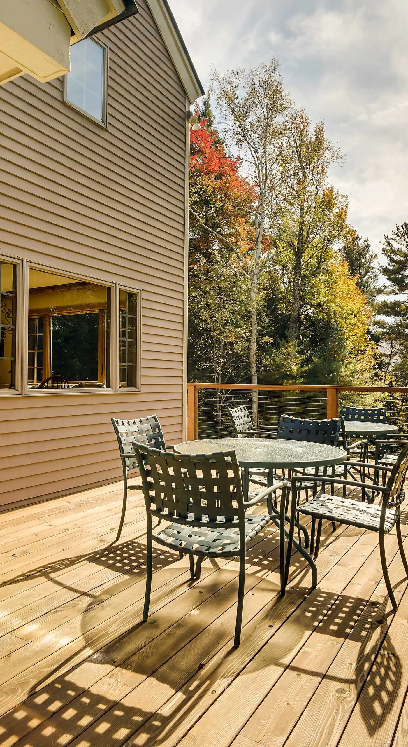 Winhall Home w/ Deck + Views, 6 Mi to Ski Slopes!