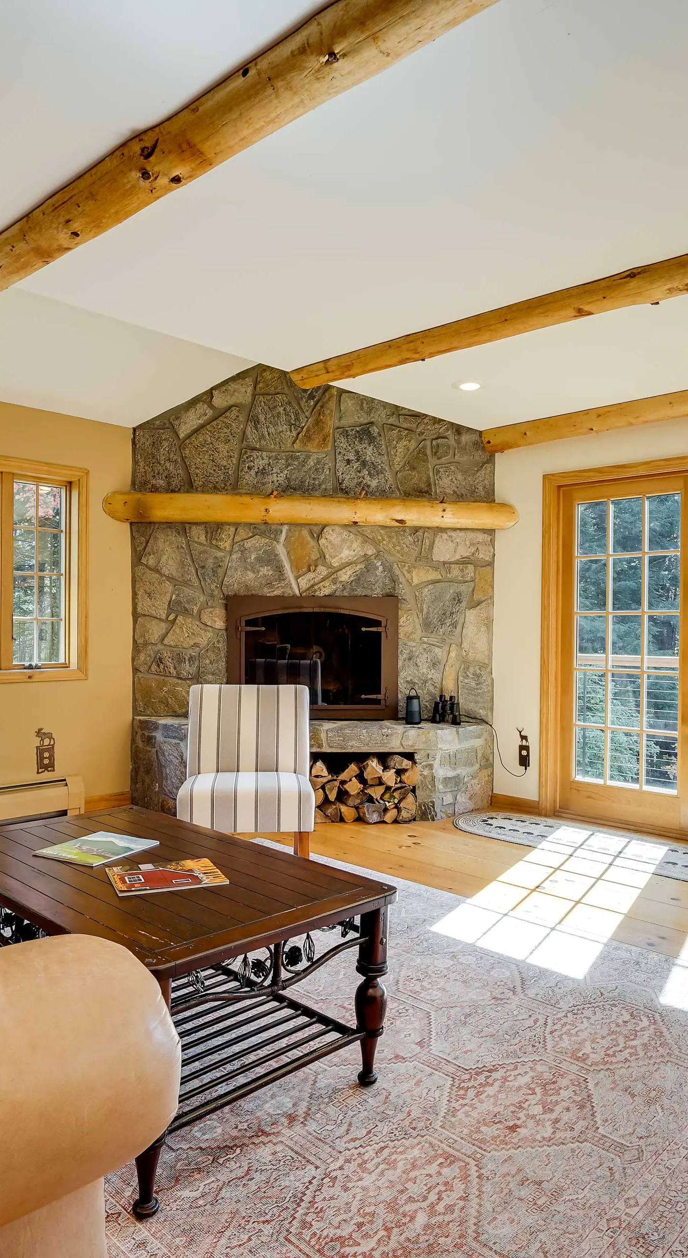 Winhall Home w/ Deck + Views, 6 Mi to Ski Slopes!