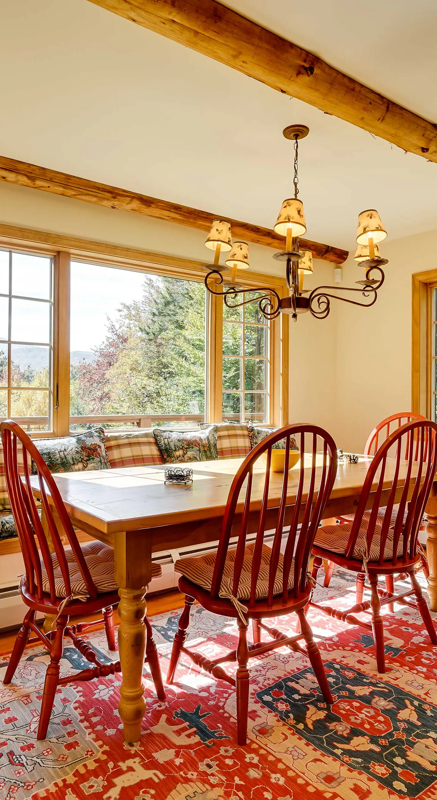 Winhall Home w/ Deck + Views, 6 Mi to Ski Slopes!
